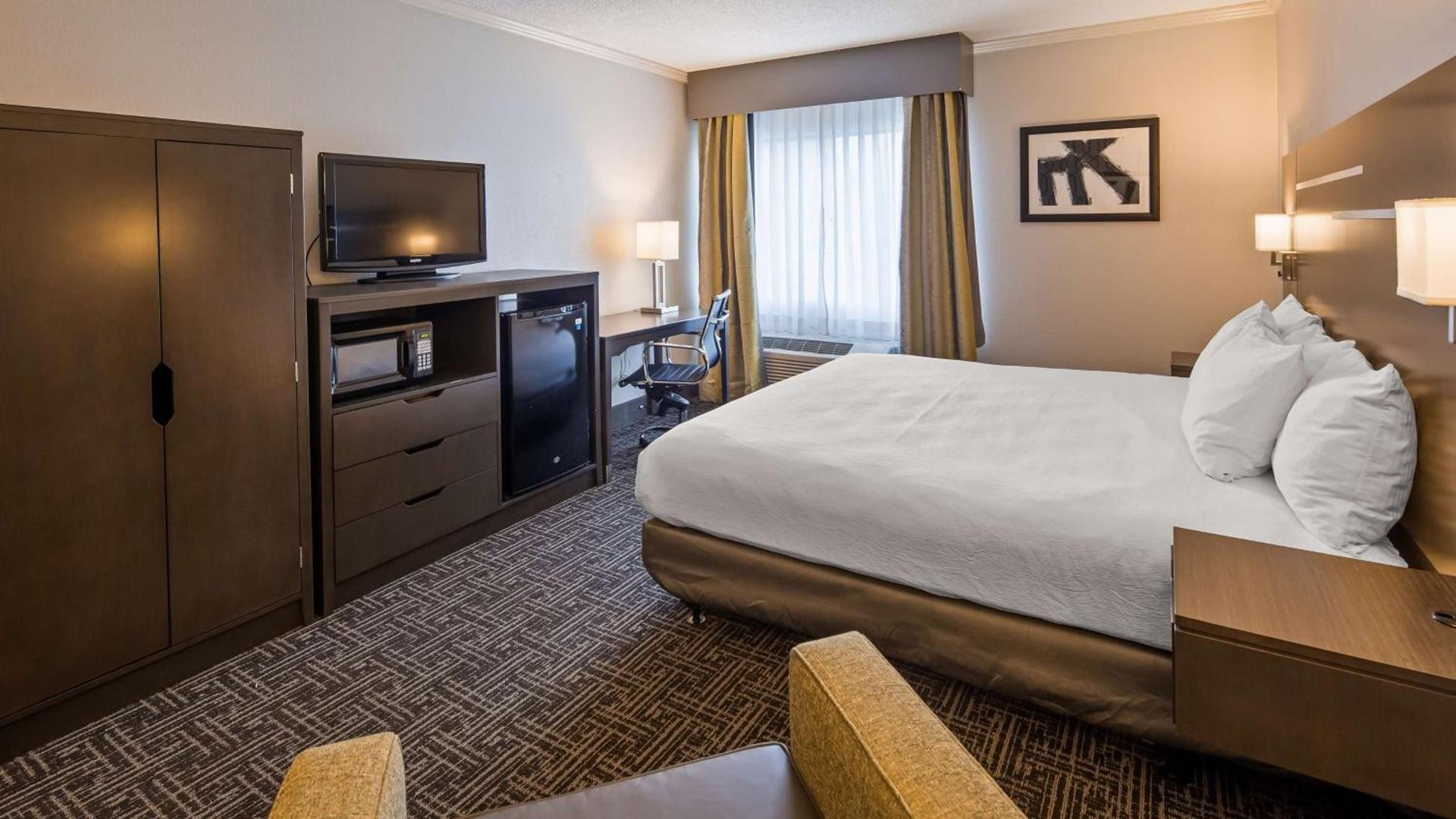 Best Western Plus Morristown Conference Center photo 15