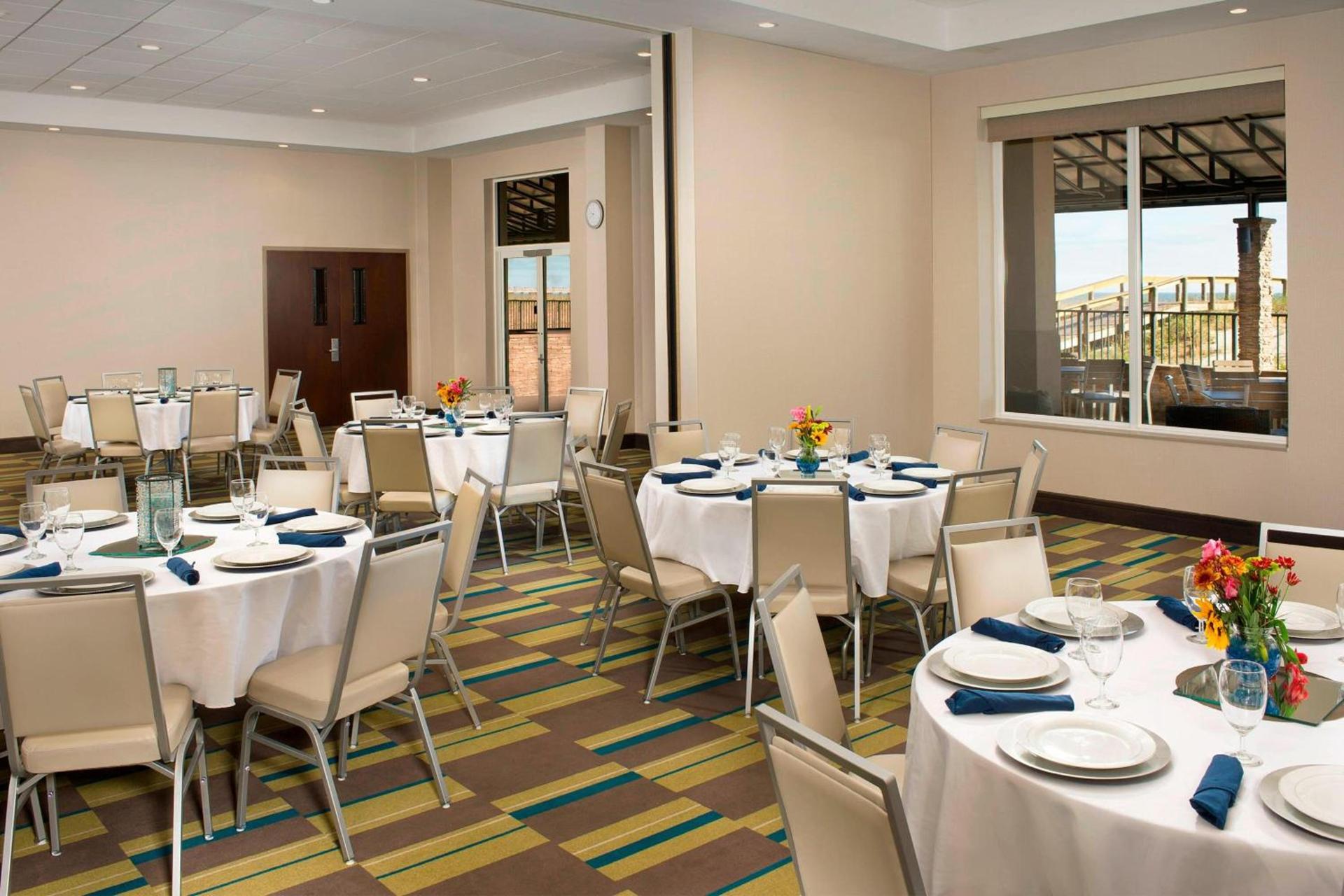 Four Points by Sheraton Jacksonville Beachfront photo 23
