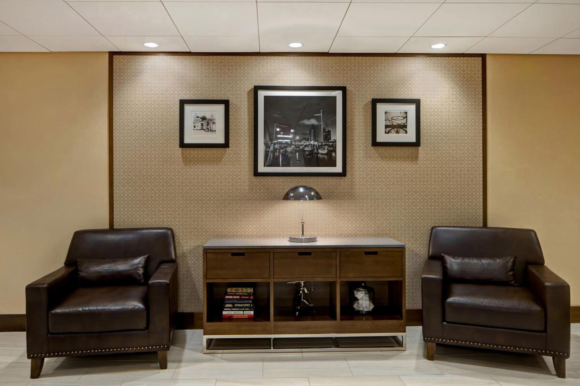 Four Points by Sheraton Peoria photo 10