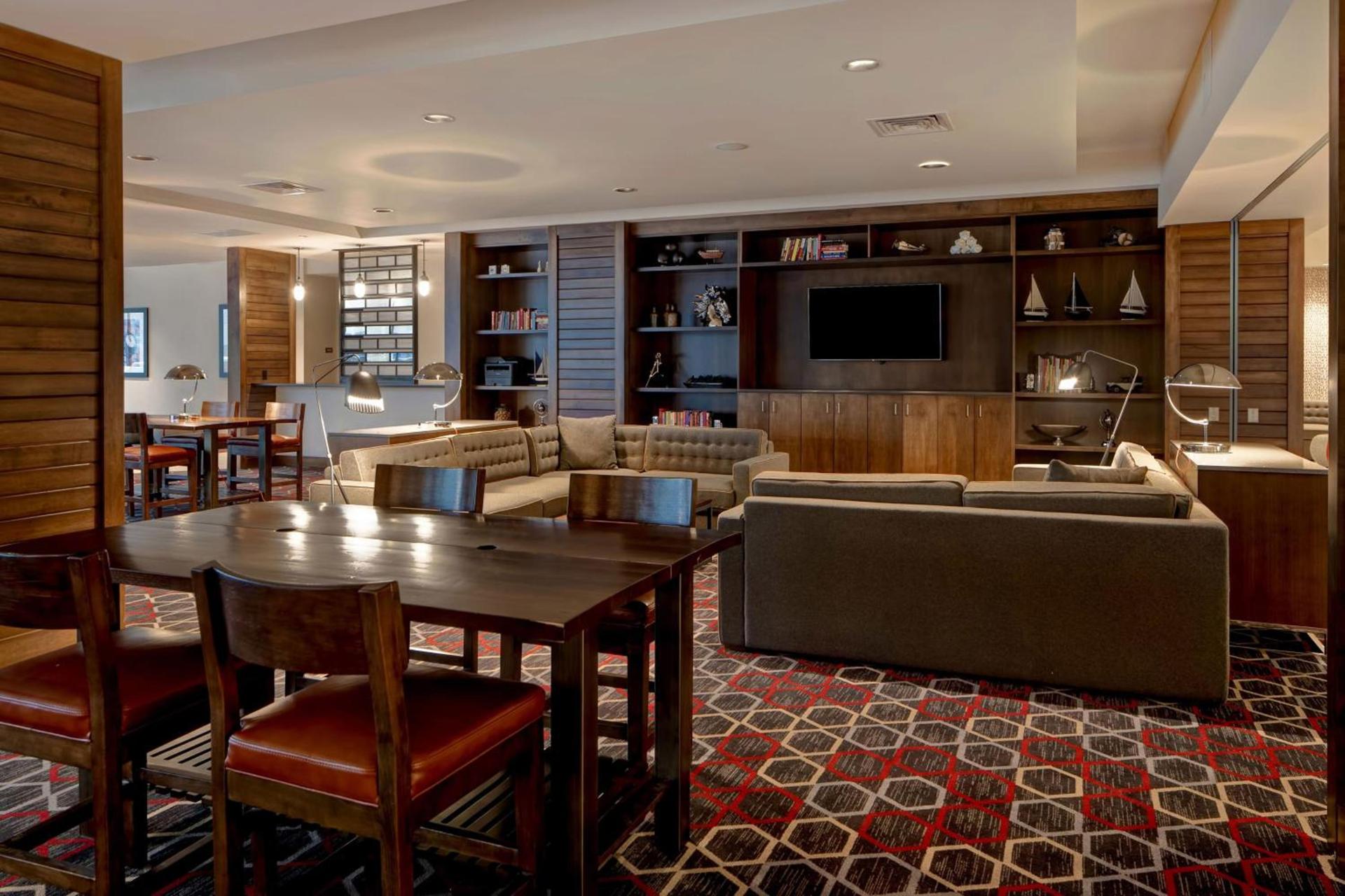 Four Points by Sheraton Peoria photo 9