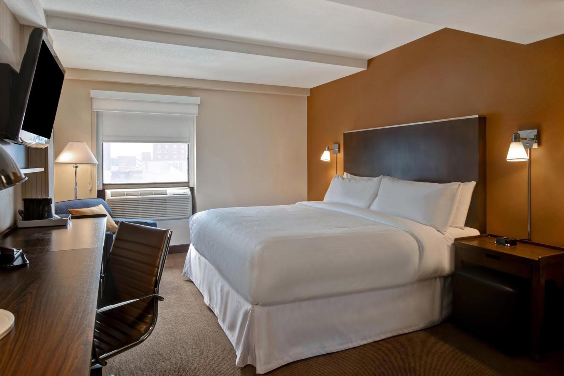 Four Points by Sheraton Peoria photo 28