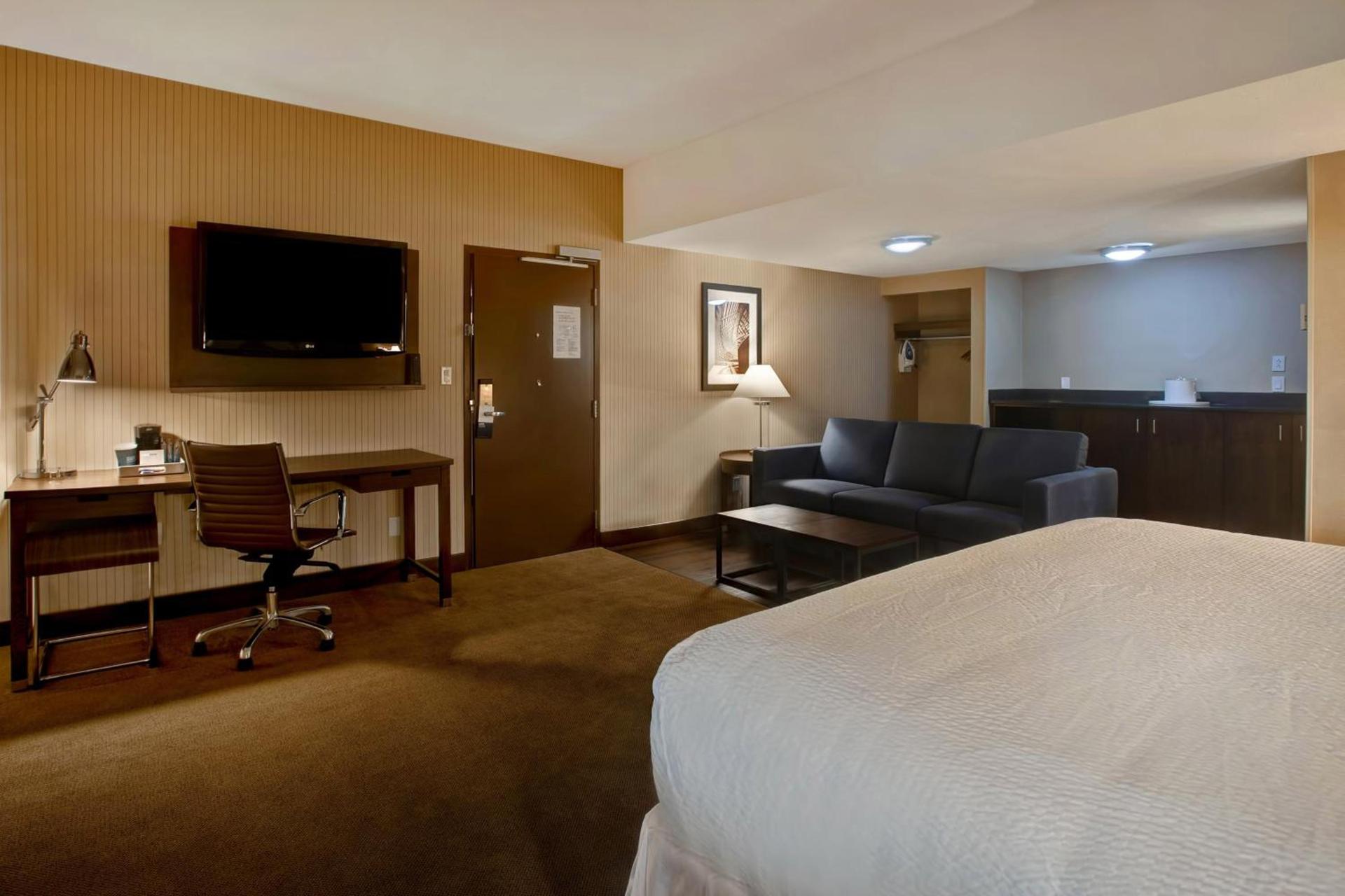 Four Points by Sheraton Peoria photo 36