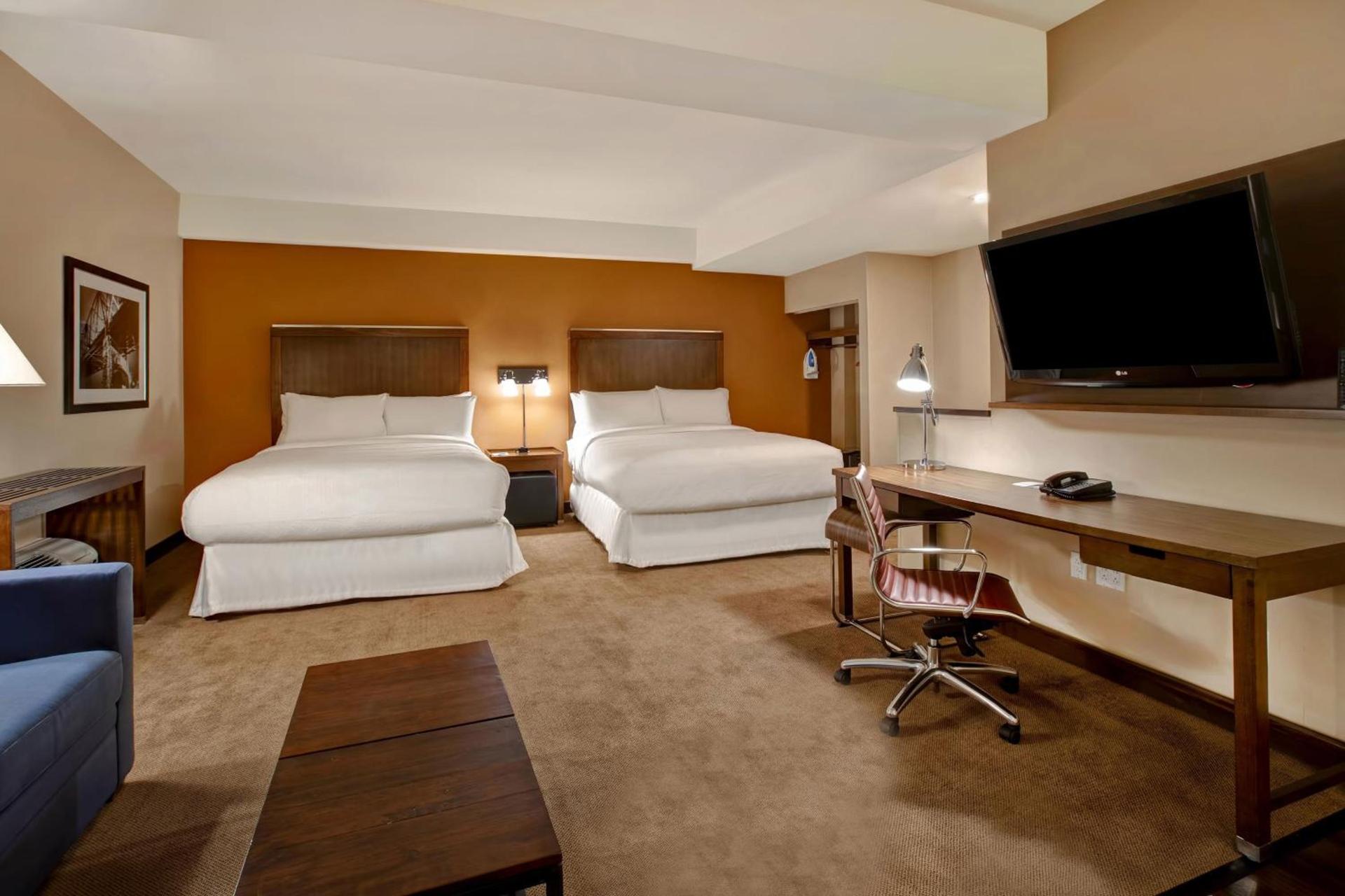Four Points by Sheraton Peoria photo 45