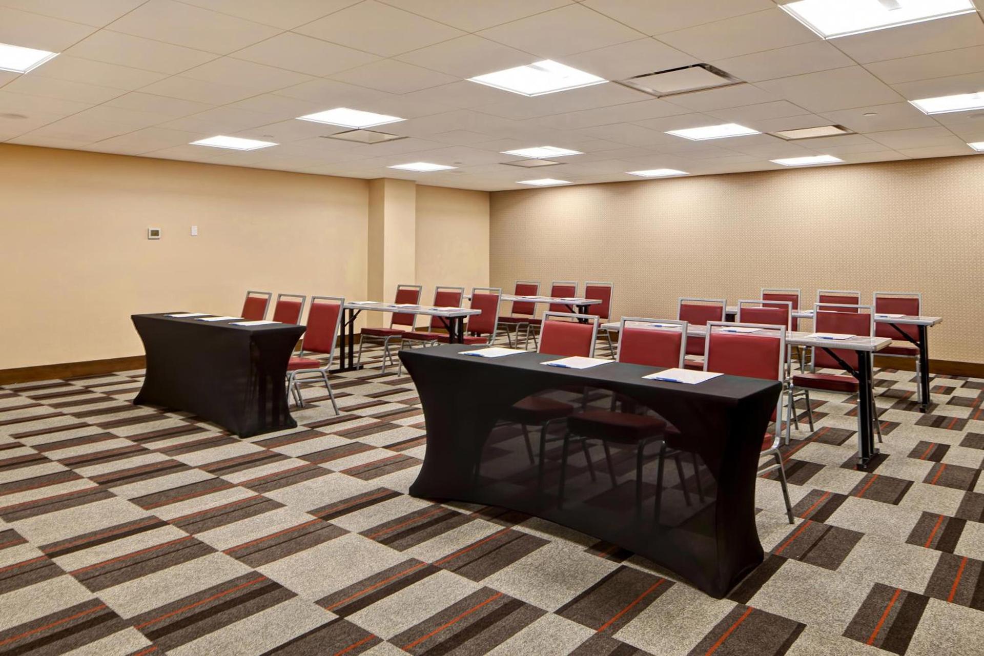 Four Points by Sheraton Peoria photo 83