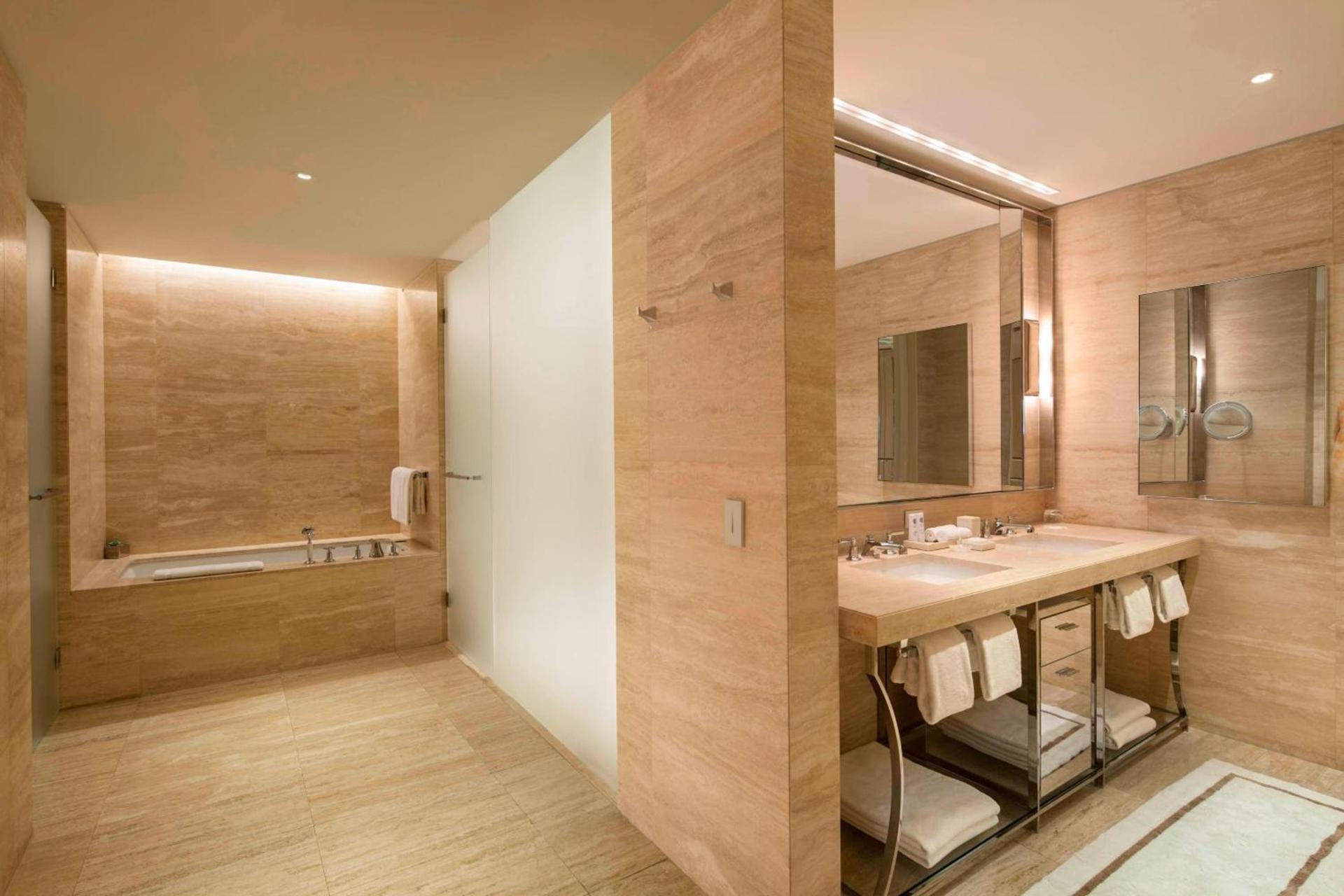 The St. Regis Bal Harbour Resort photo 50