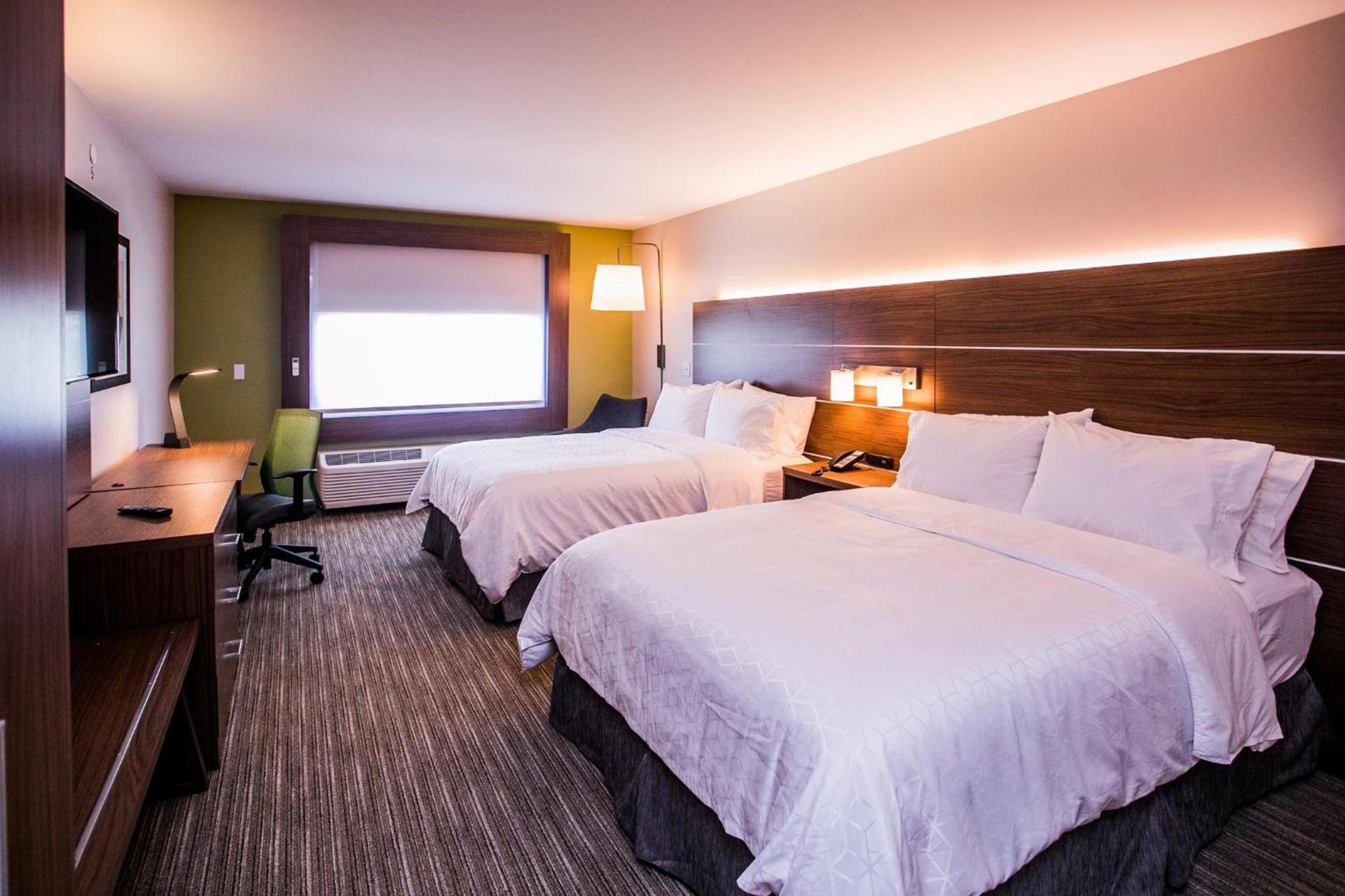 Holiday Inn Express & Suites Rehoboth Beach by IHG photo 70