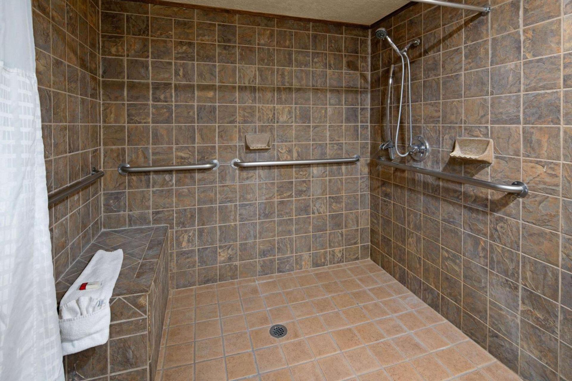 Hotel 505 photo 18