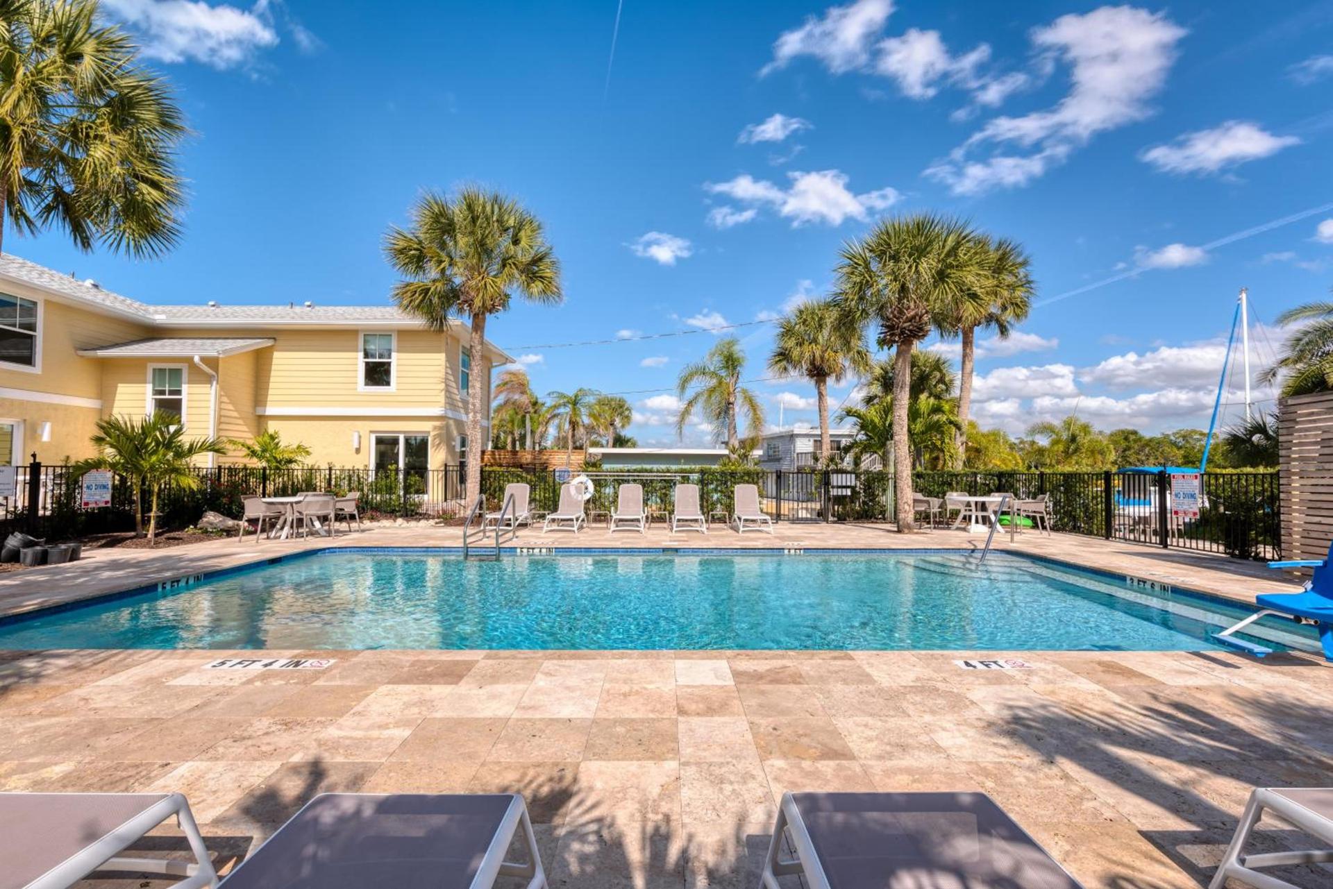 Escape Coastal Resort on Casey Key photo 77