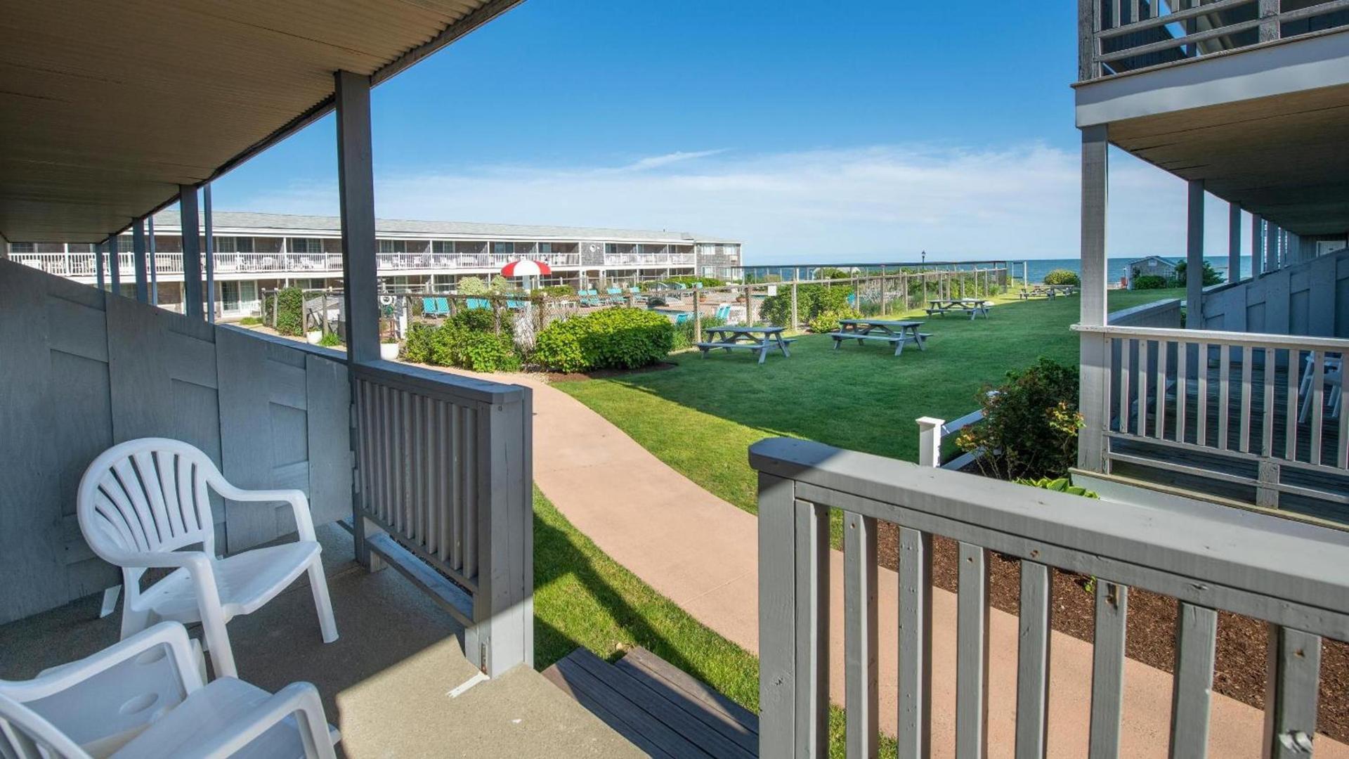Riviera Beach Resort photo 18