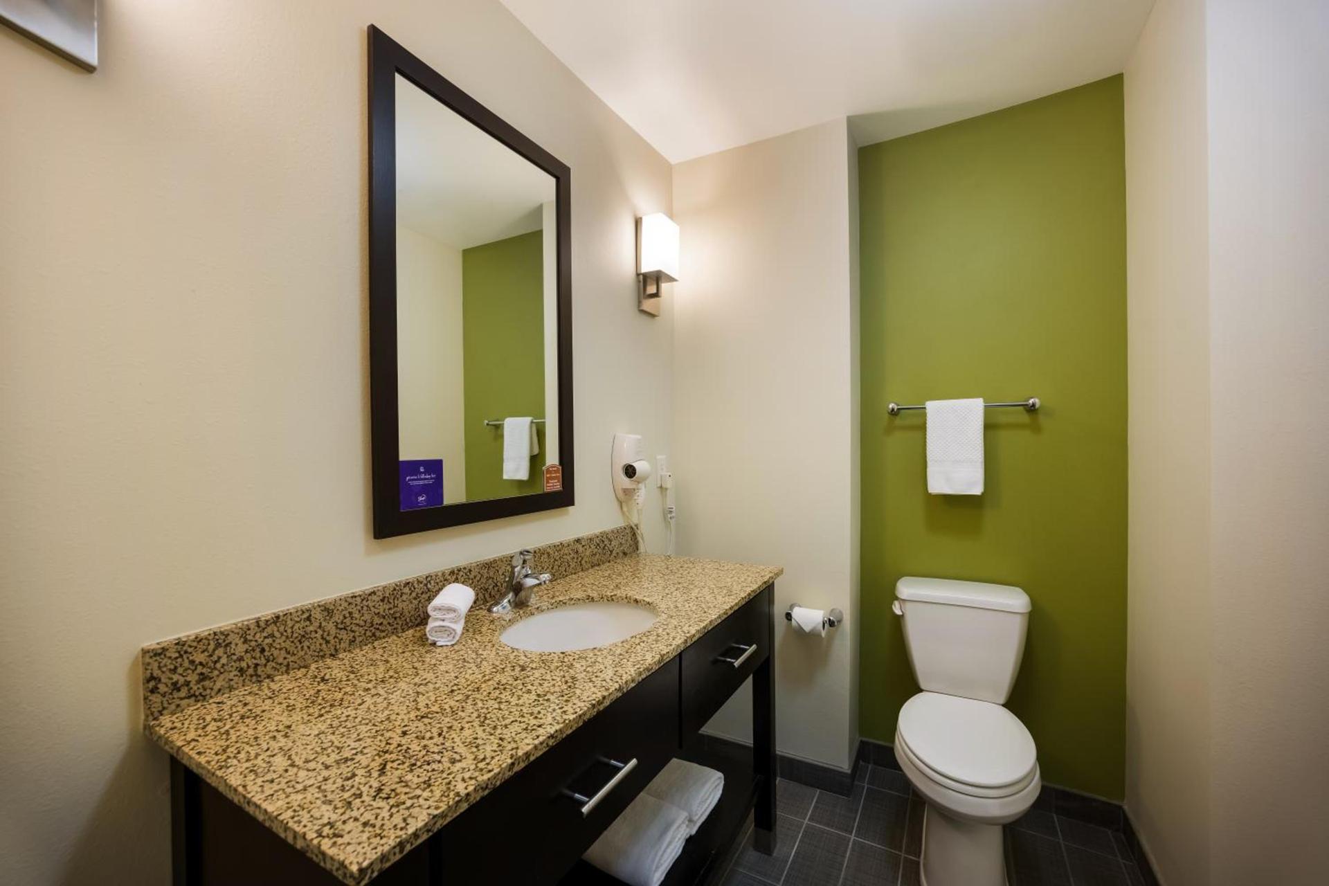Sleep Inn & Suites Colby photo 12