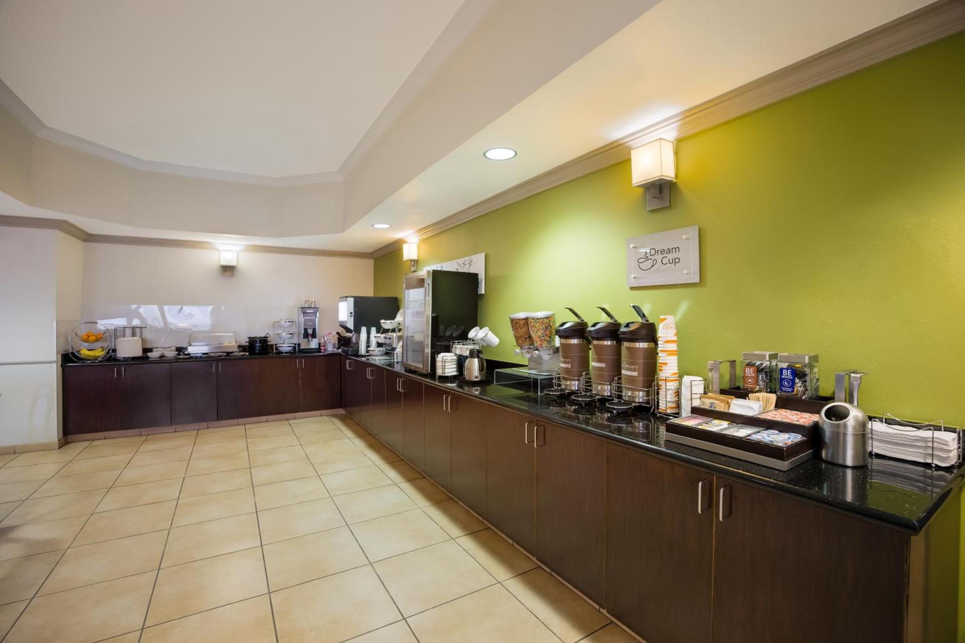 Sleep Inn & Suites Colby photo 35