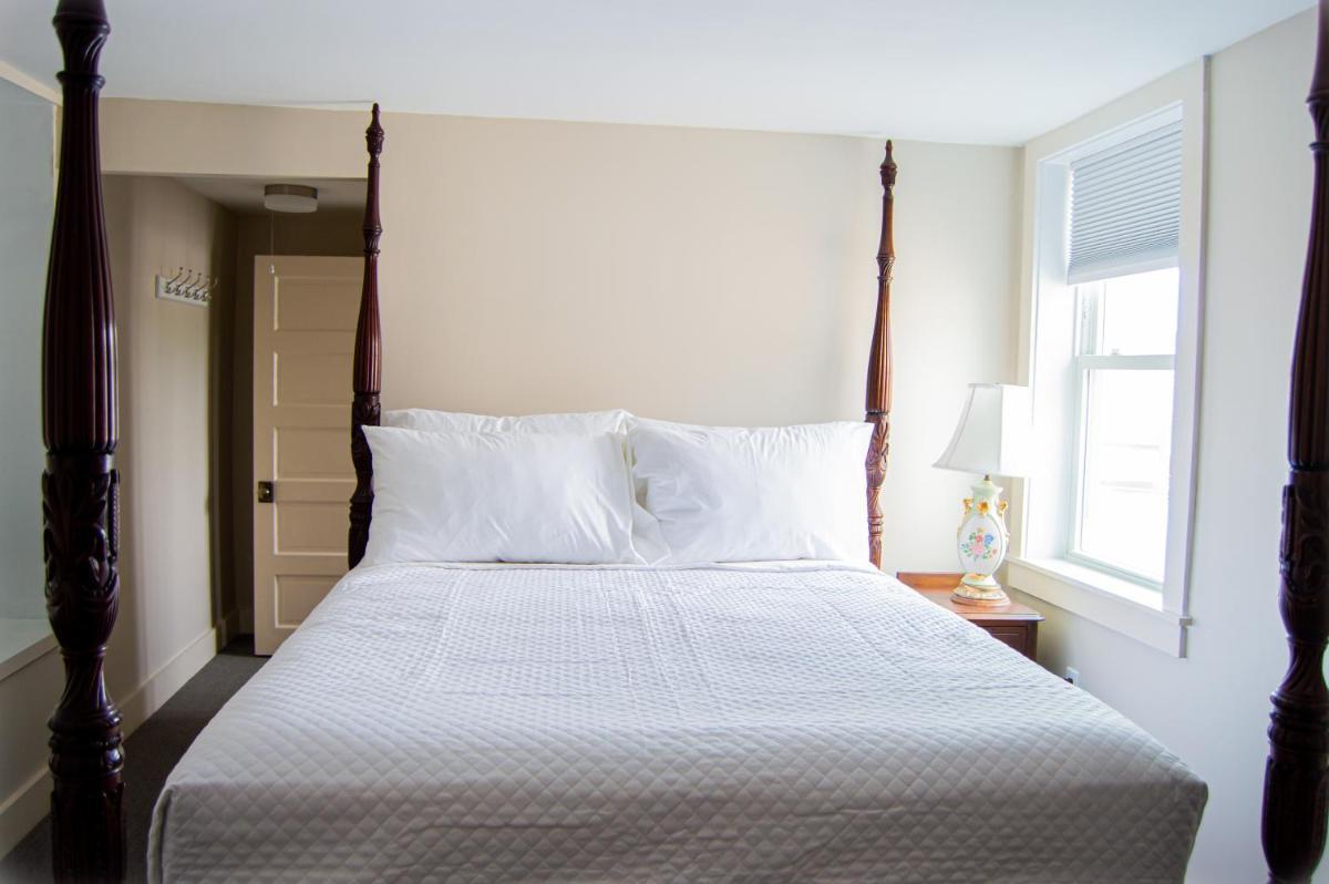 The Historic General Stanton Inn photo 7