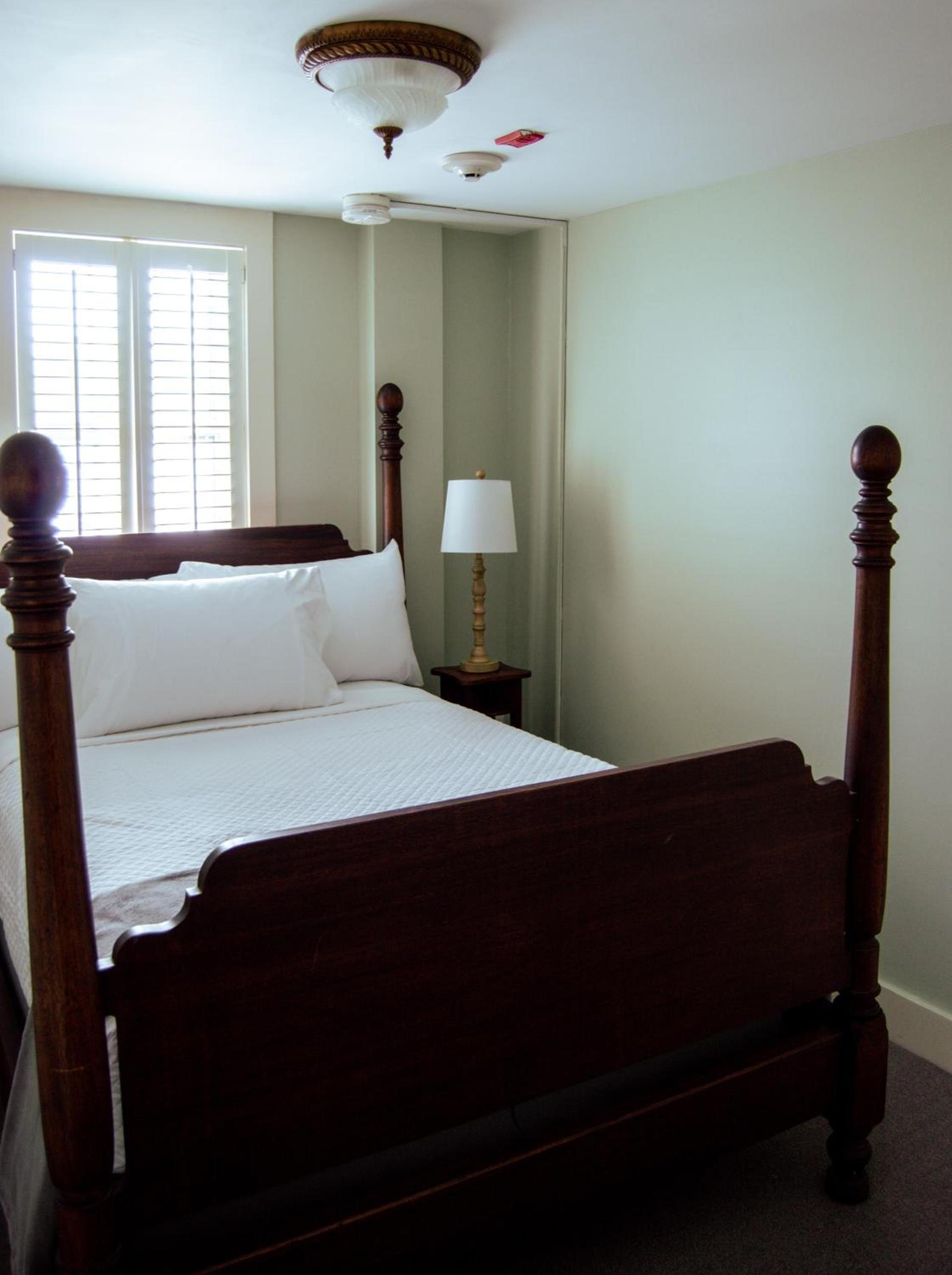 The Historic General Stanton Inn photo 17