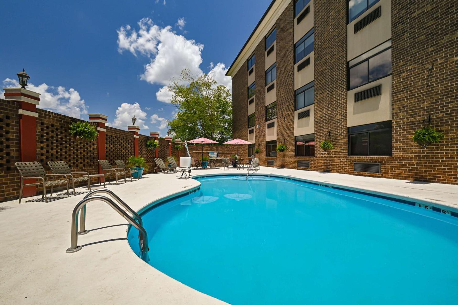 Best Western Plus Pineville-Charlotte South photo 2
