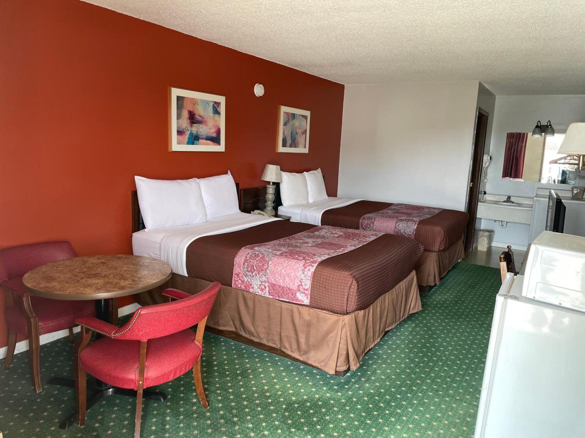 Budget Host Inn photo 10
