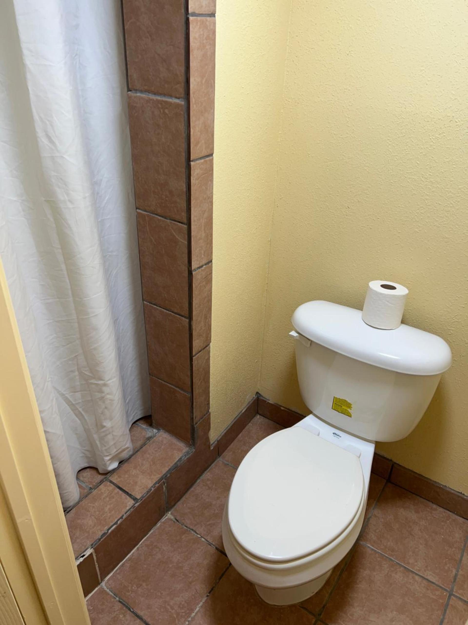Economy Inn Odessa photo 35