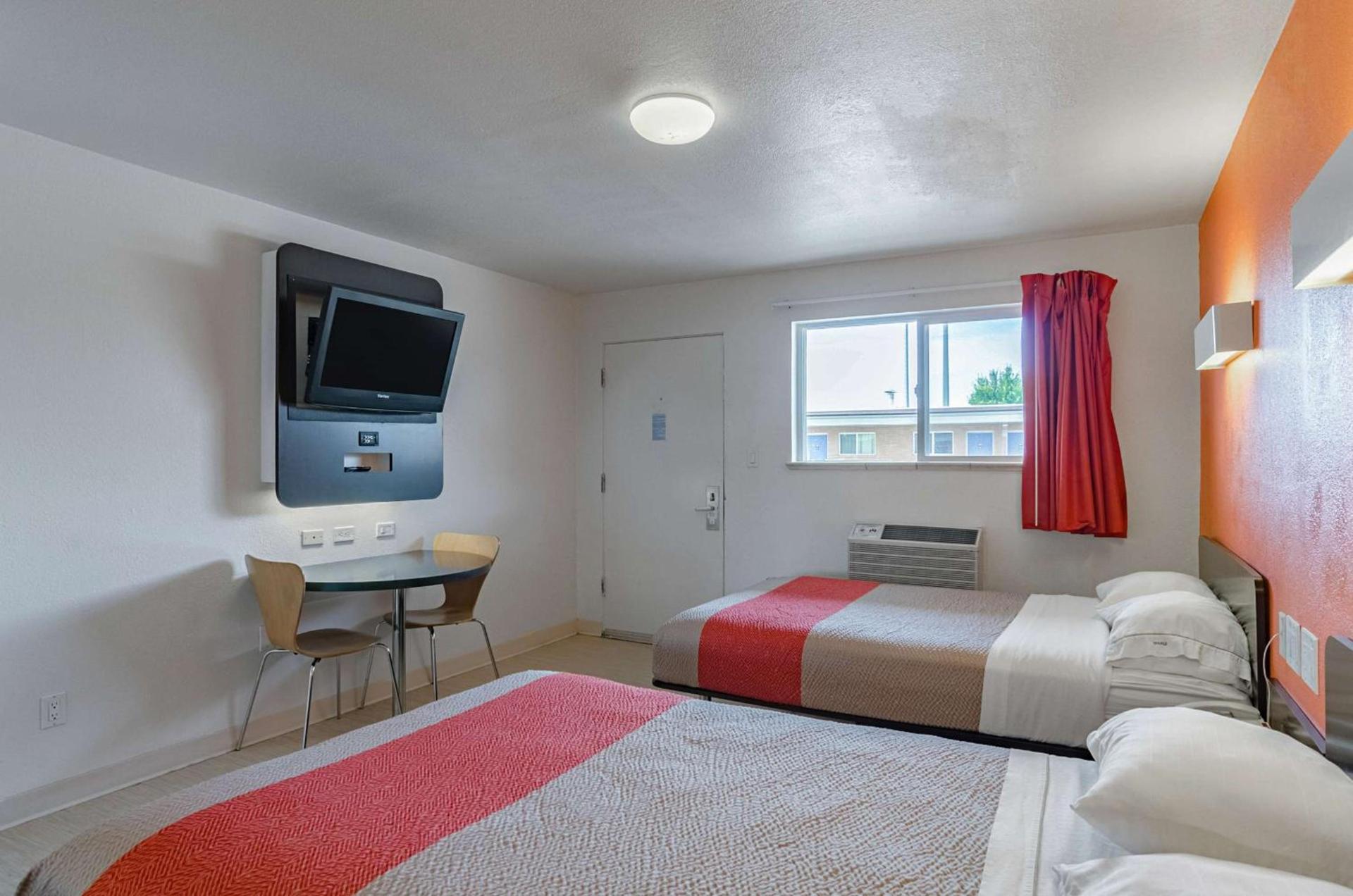 Motel 6 Riverton WY photo 10