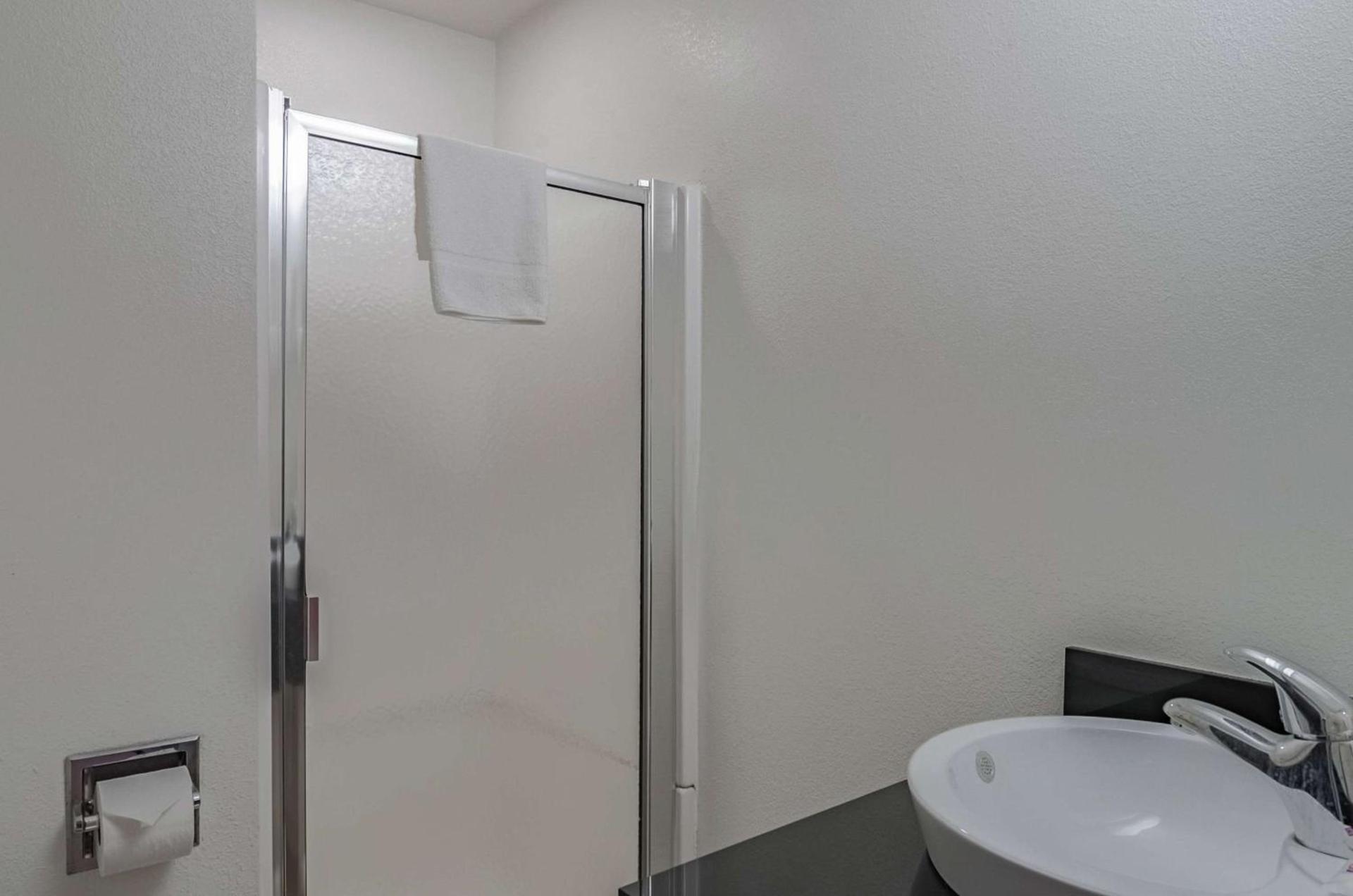 Motel 6 Riverton WY photo 26