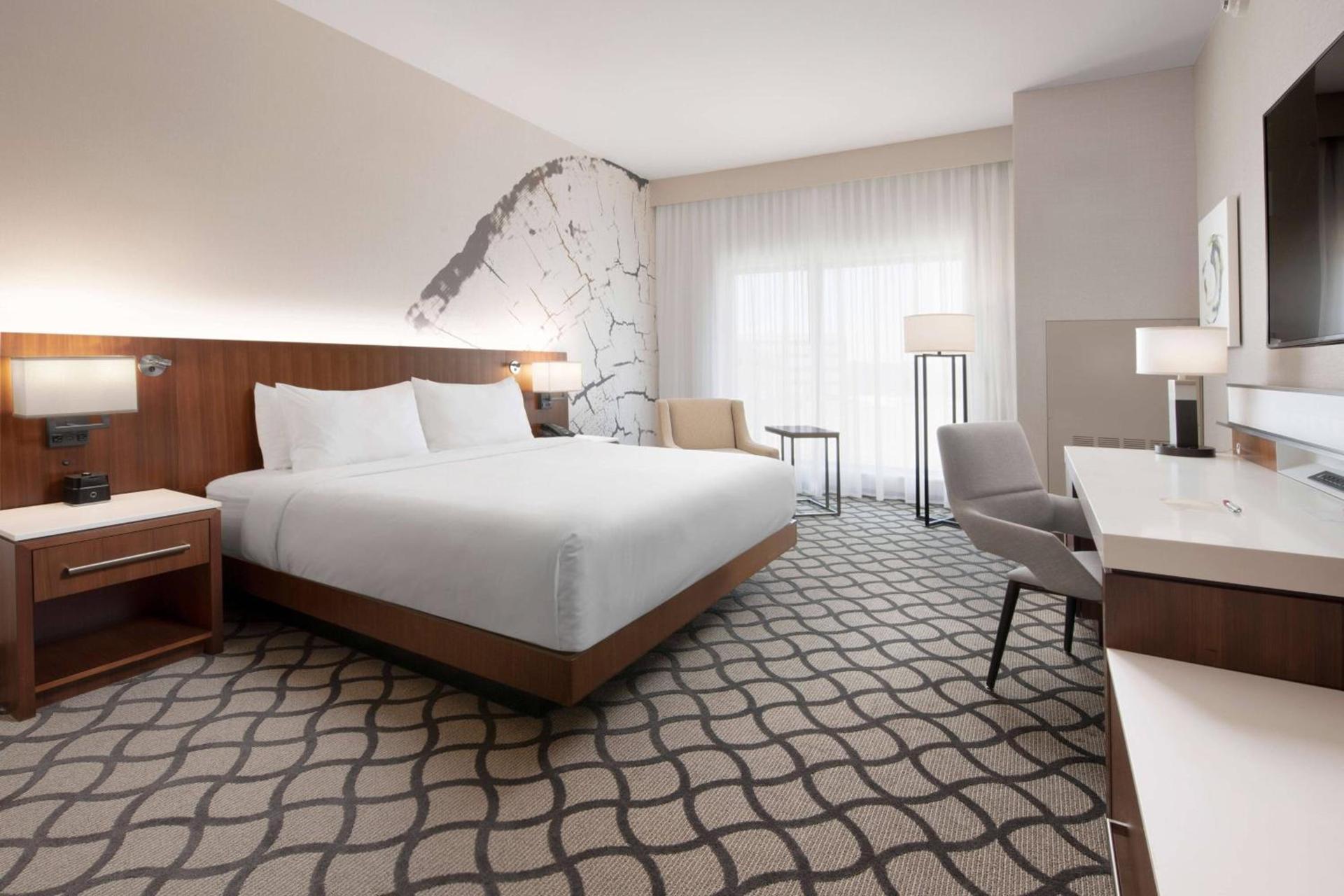 Marriott Dallas Allen Hotel & Convention Center photo 5