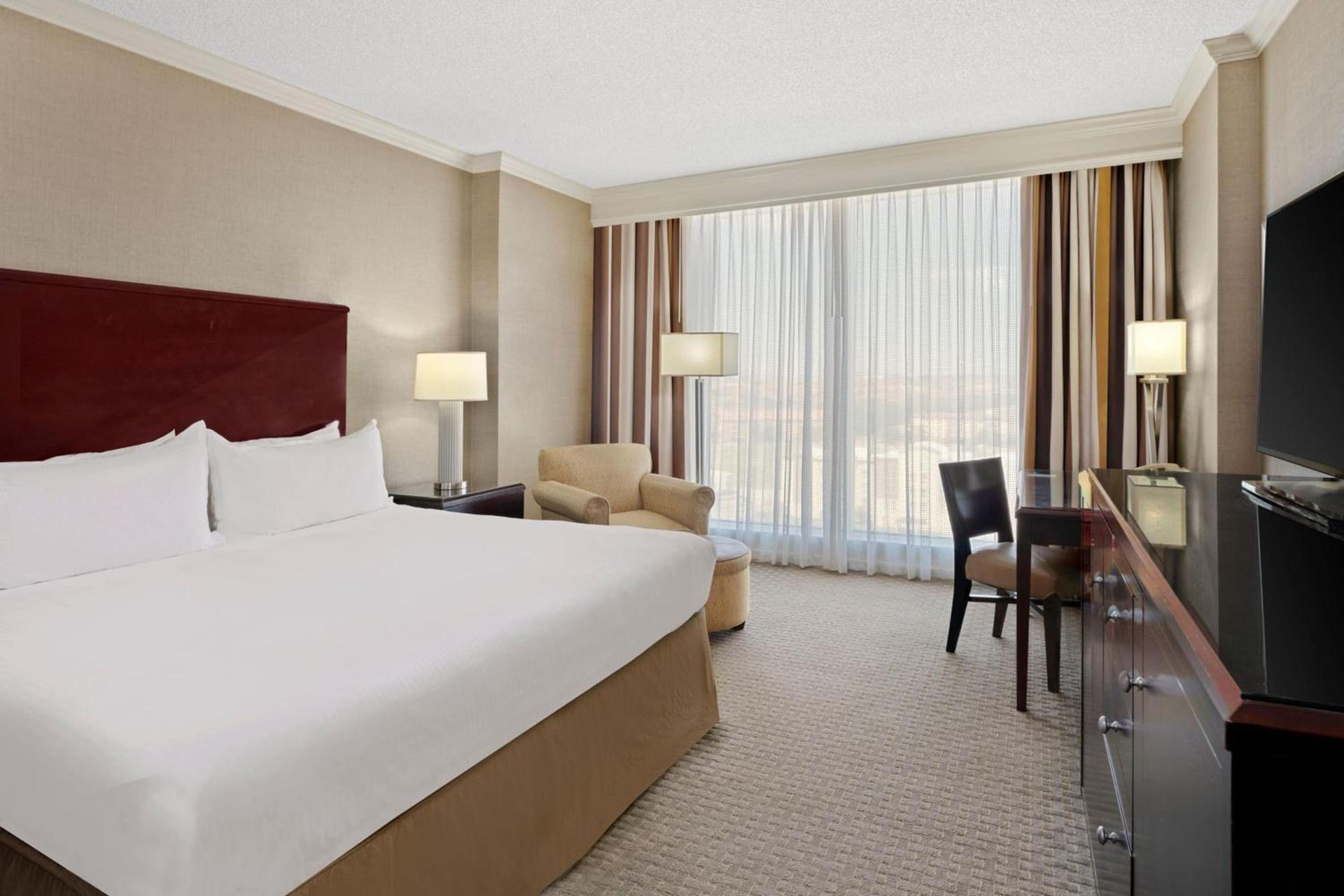 Renaissance Dallas North Hotel photo 10