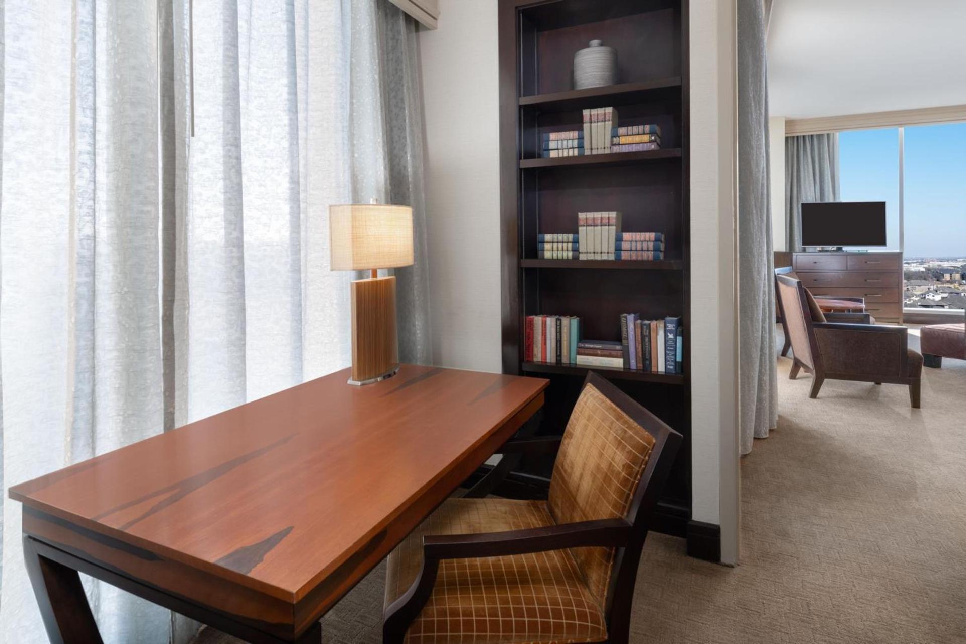 Renaissance Dallas North Hotel photo 20