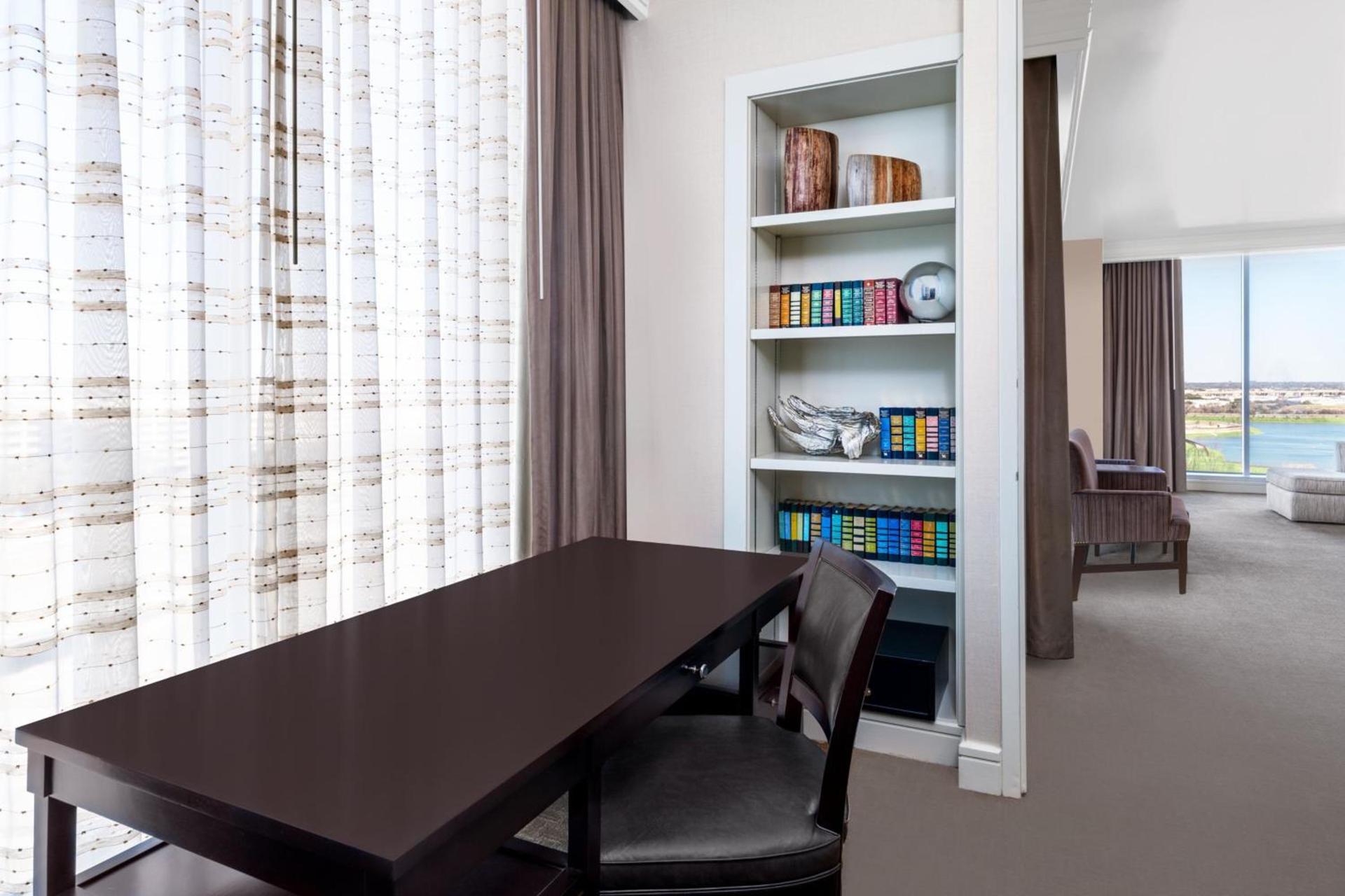 Renaissance Dallas North Hotel photo 21