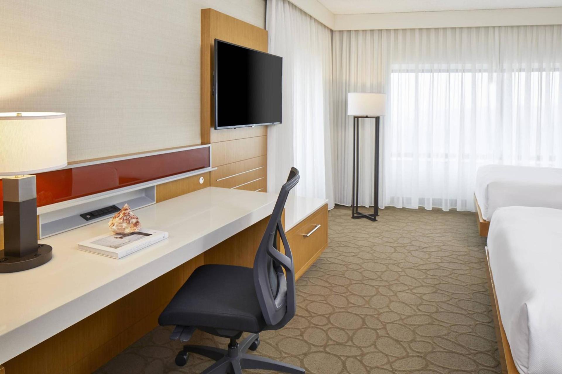 Renaissance Chicago Glenview Suites Hotel photo 13