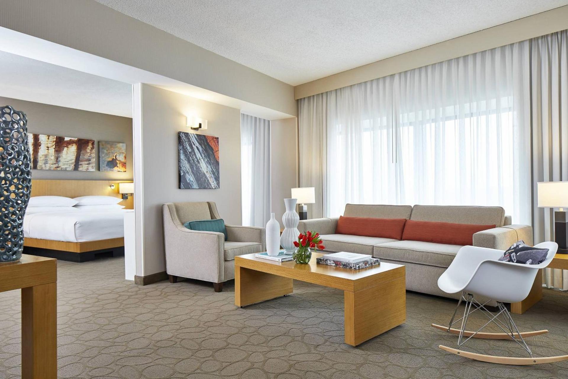 Renaissance Chicago Glenview Suites Hotel photo 21