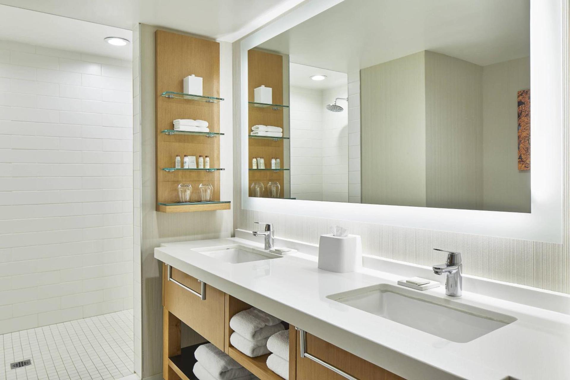 Renaissance Chicago Glenview Suites Hotel photo 25