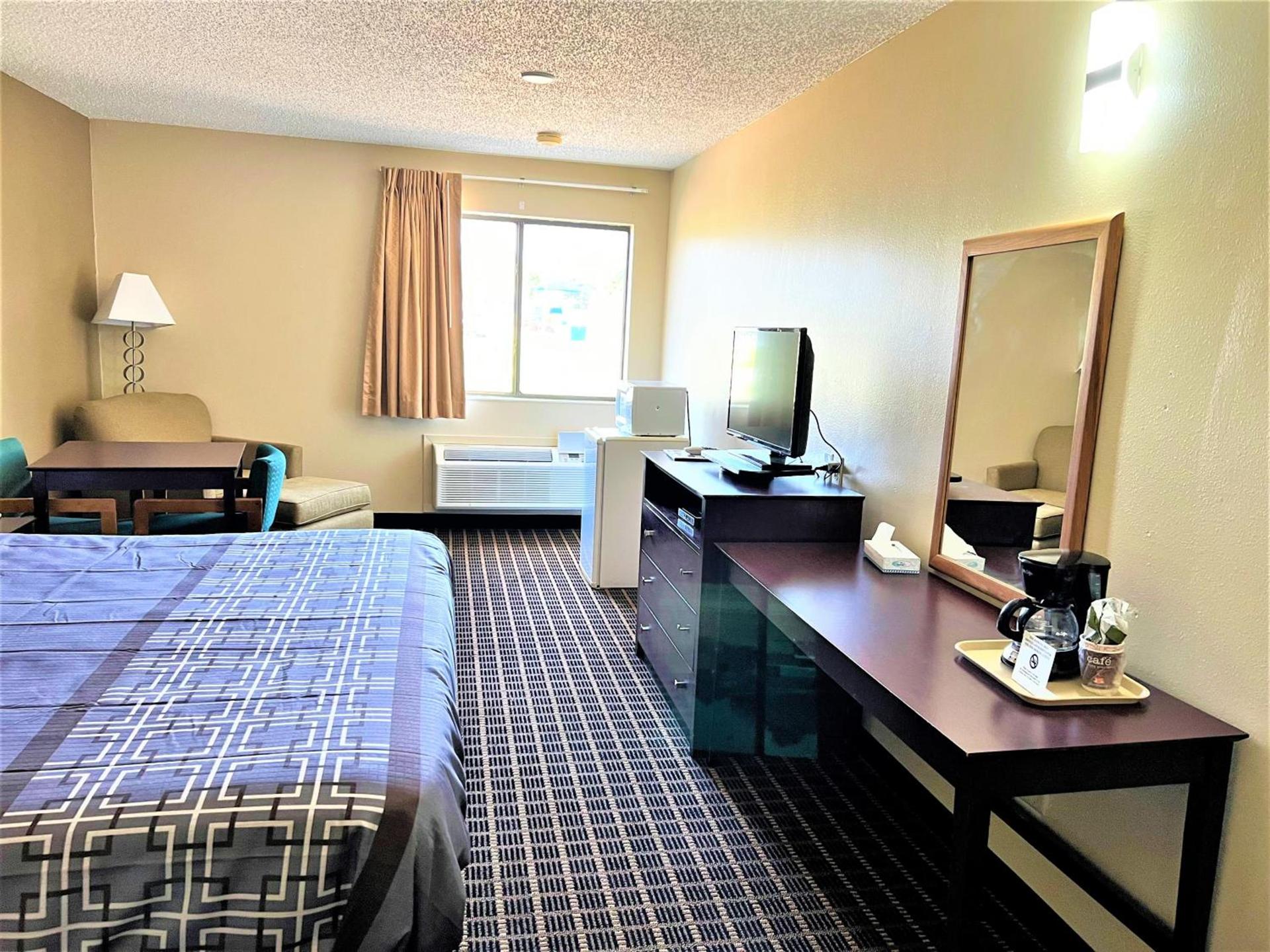 Designer Inn and Suites photo 26