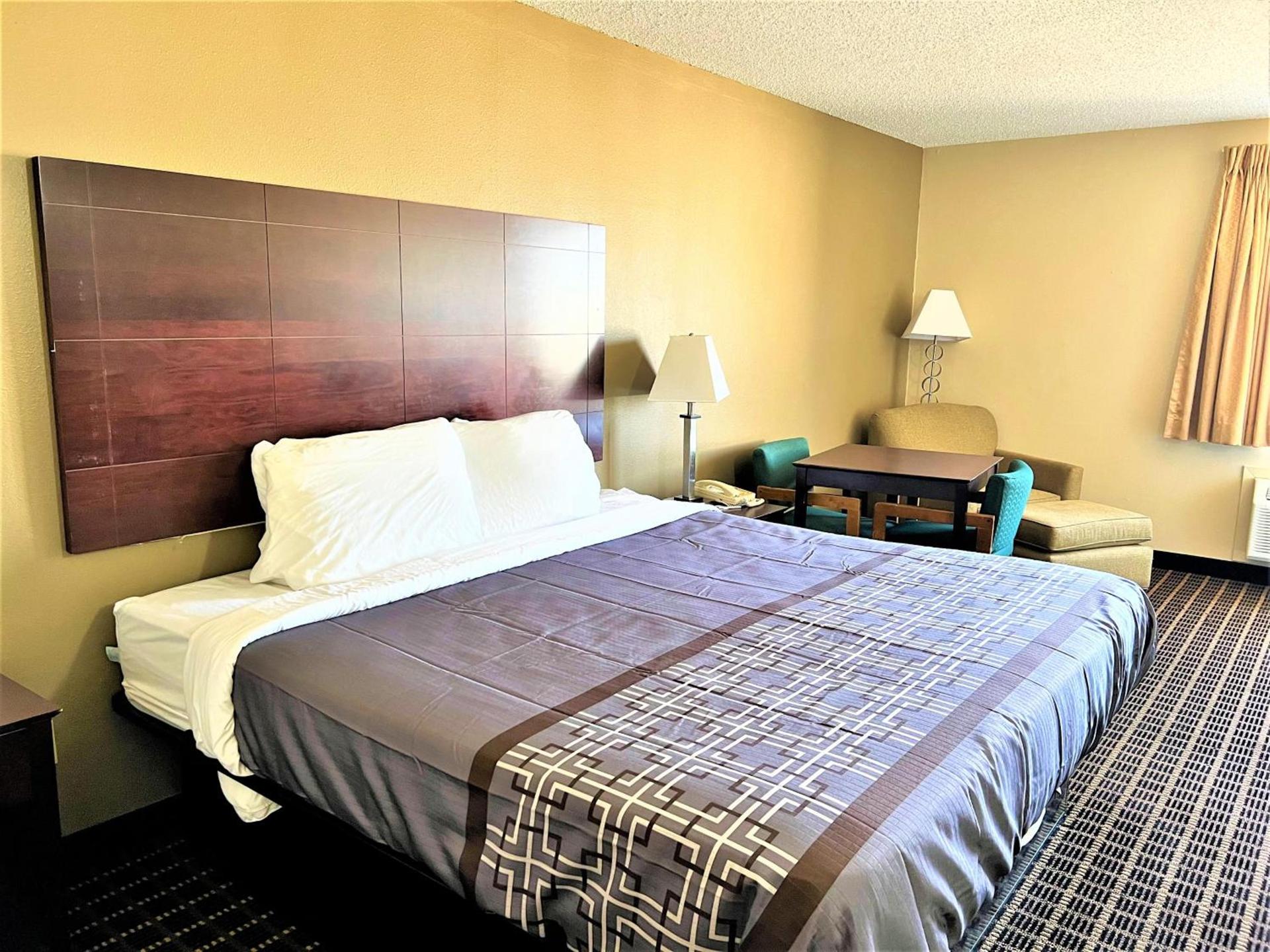 Designer Inn and Suites photo 25