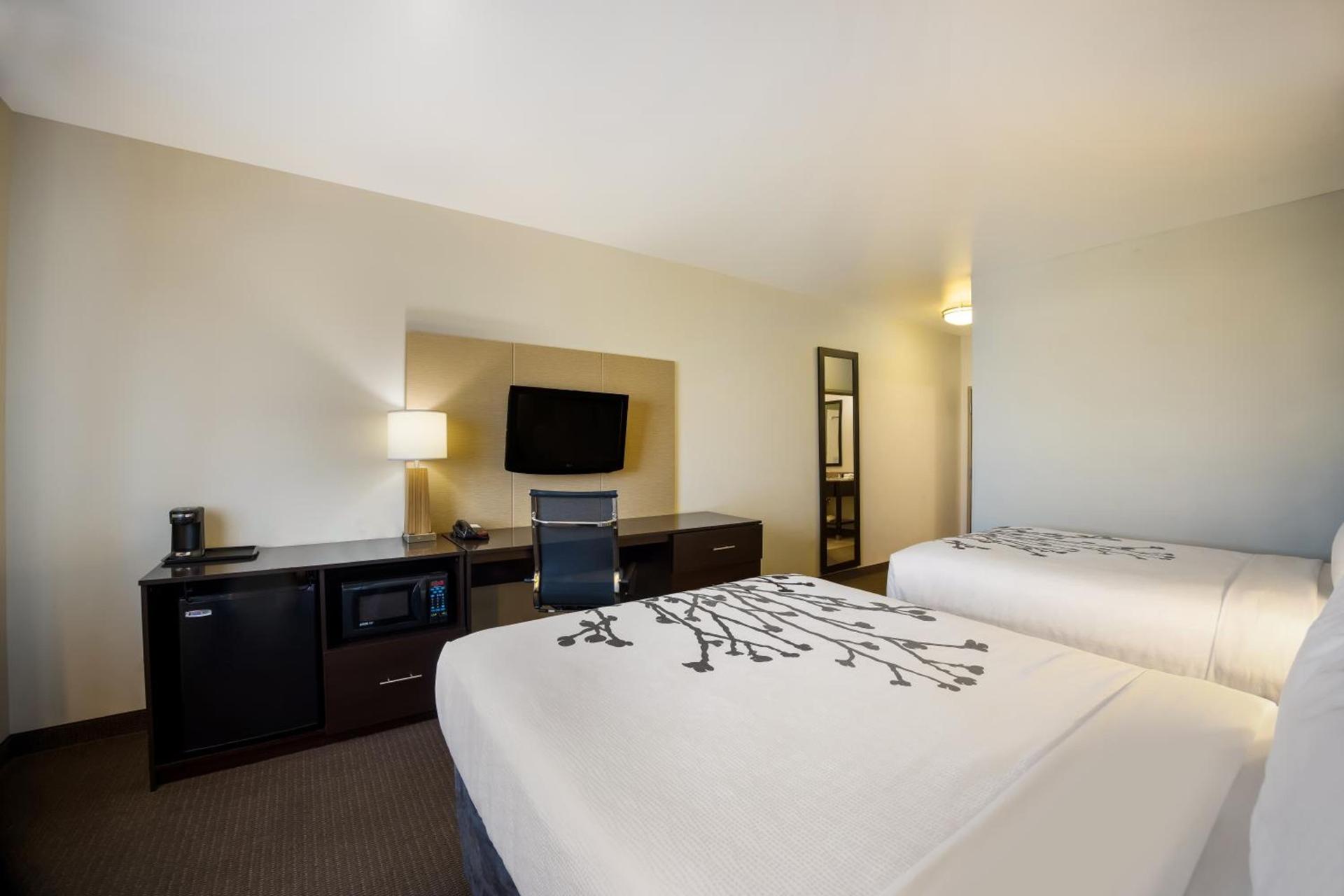 Sleep Inn & Suites Colby photo 40