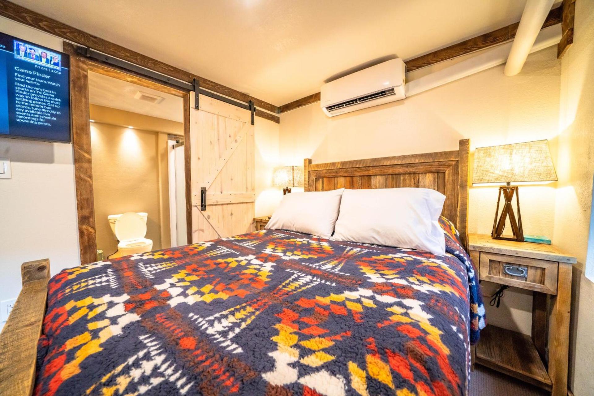 St. Elmo Hotel photo 9
