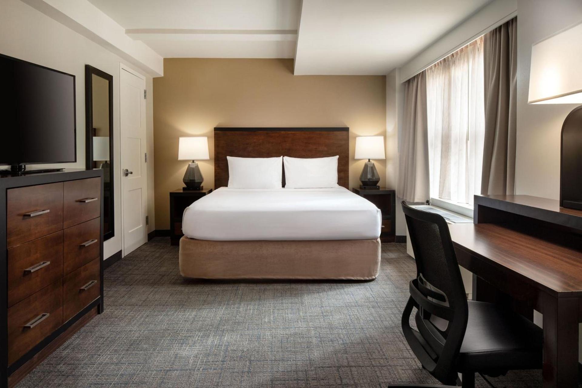 Residence Inn by Marriott New York Manhattan/ Midtown Eastside photo 24