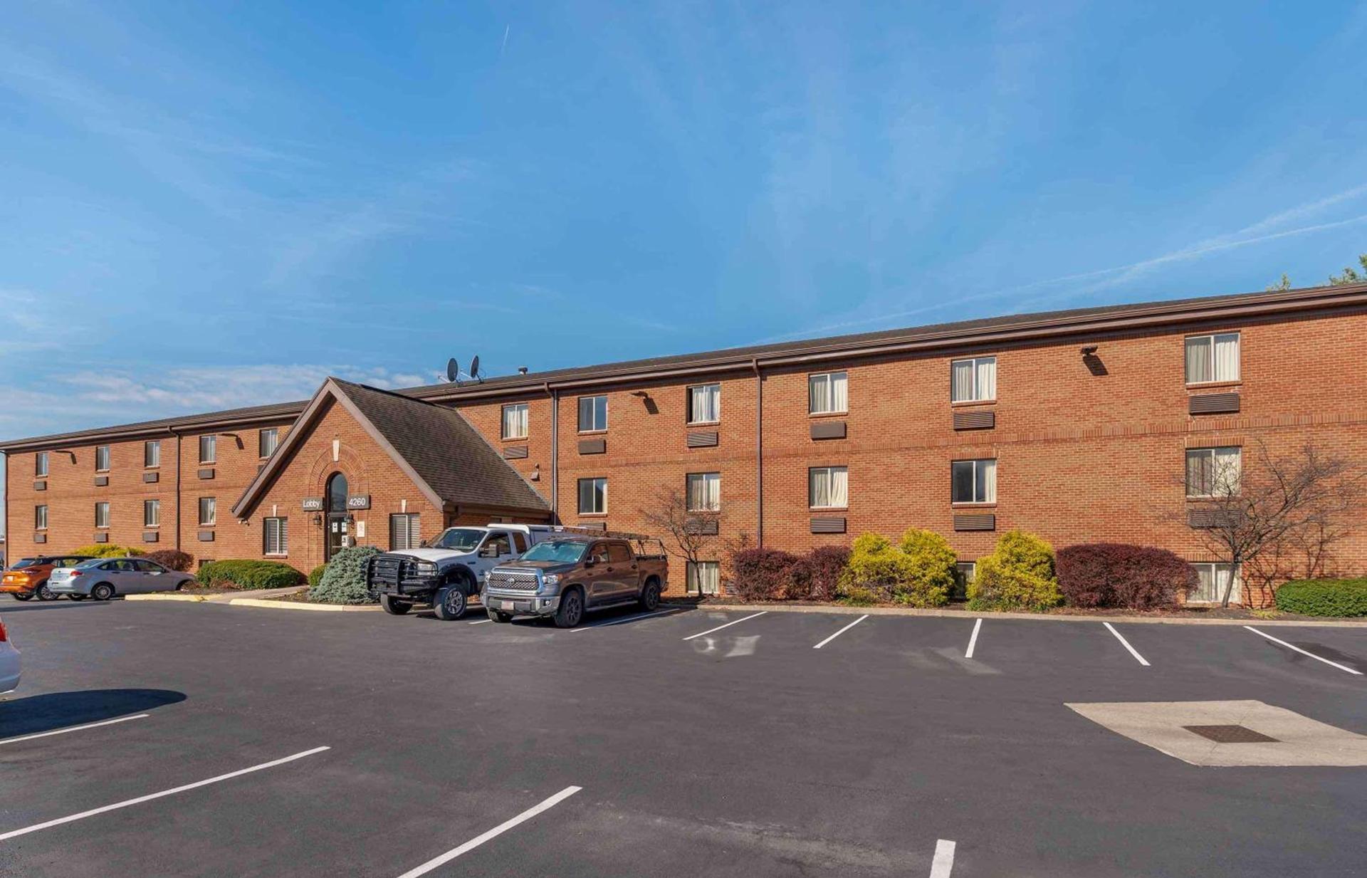 Extended Stay America Suites - Cincinnati - Blue Ash - Reagan Hwy photo 1