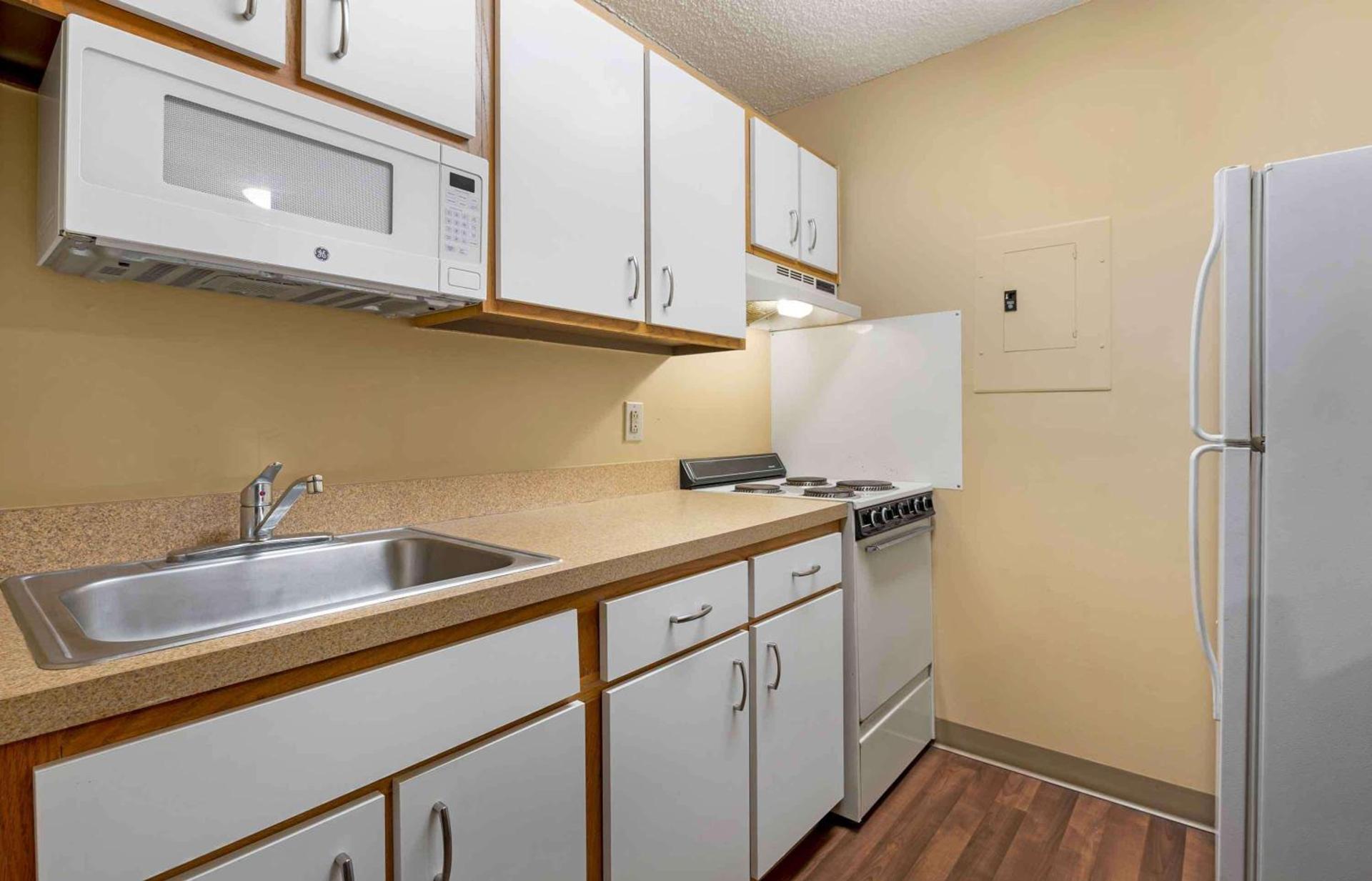 Extended Stay America Suites - Cincinnati - Blue Ash - Reagan Hwy photo 26