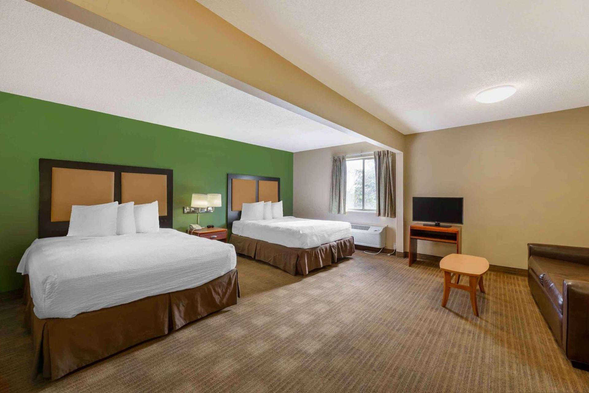 Extended Stay America Suites - Cincinnati - Blue Ash - Reagan Hwy photo 3