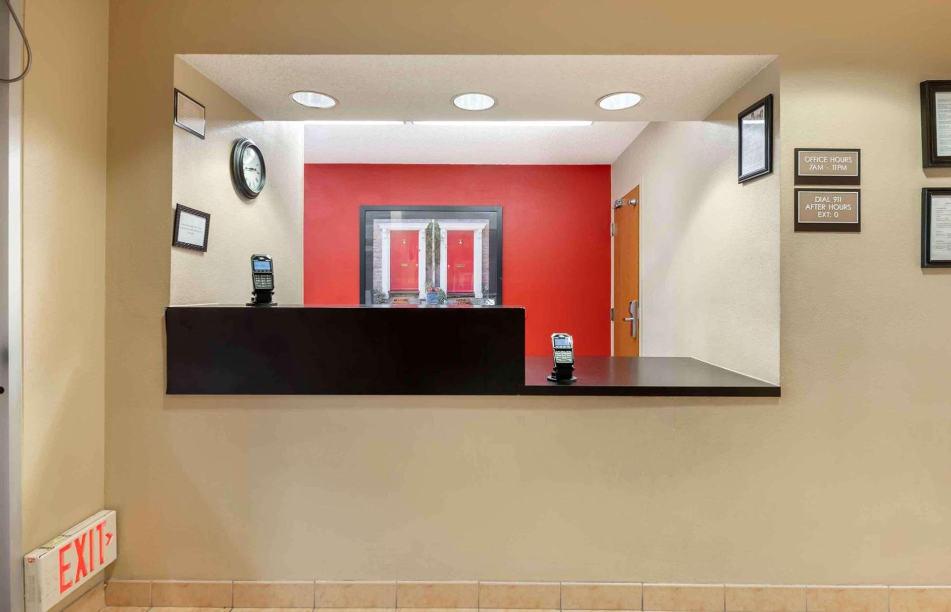 Extended Stay America Suites - Cincinnati - Blue Ash - Kenwood Road photo 12