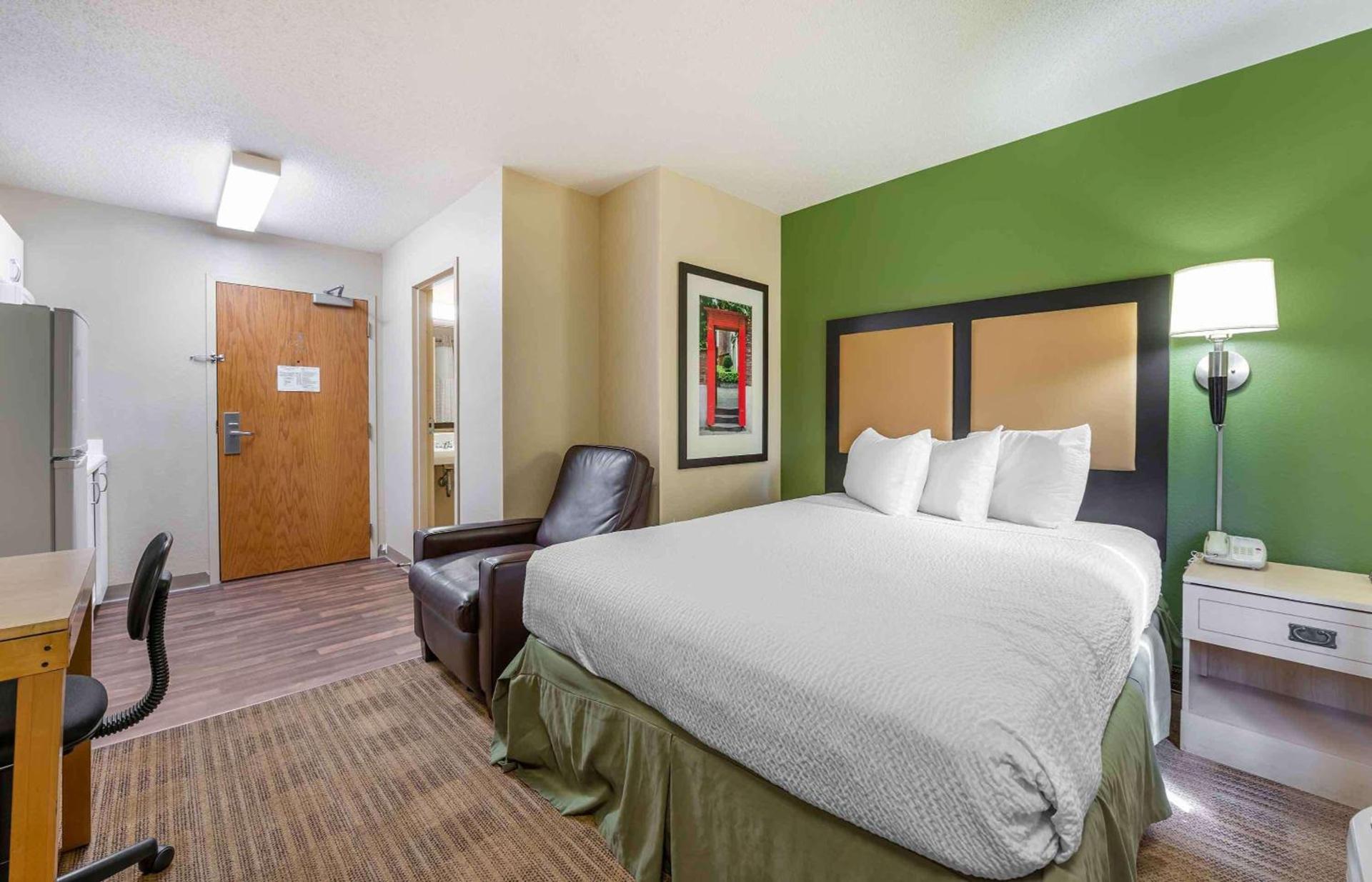 Extended Stay America Suites - Cincinnati - Blue Ash - Kenwood Road photo 16