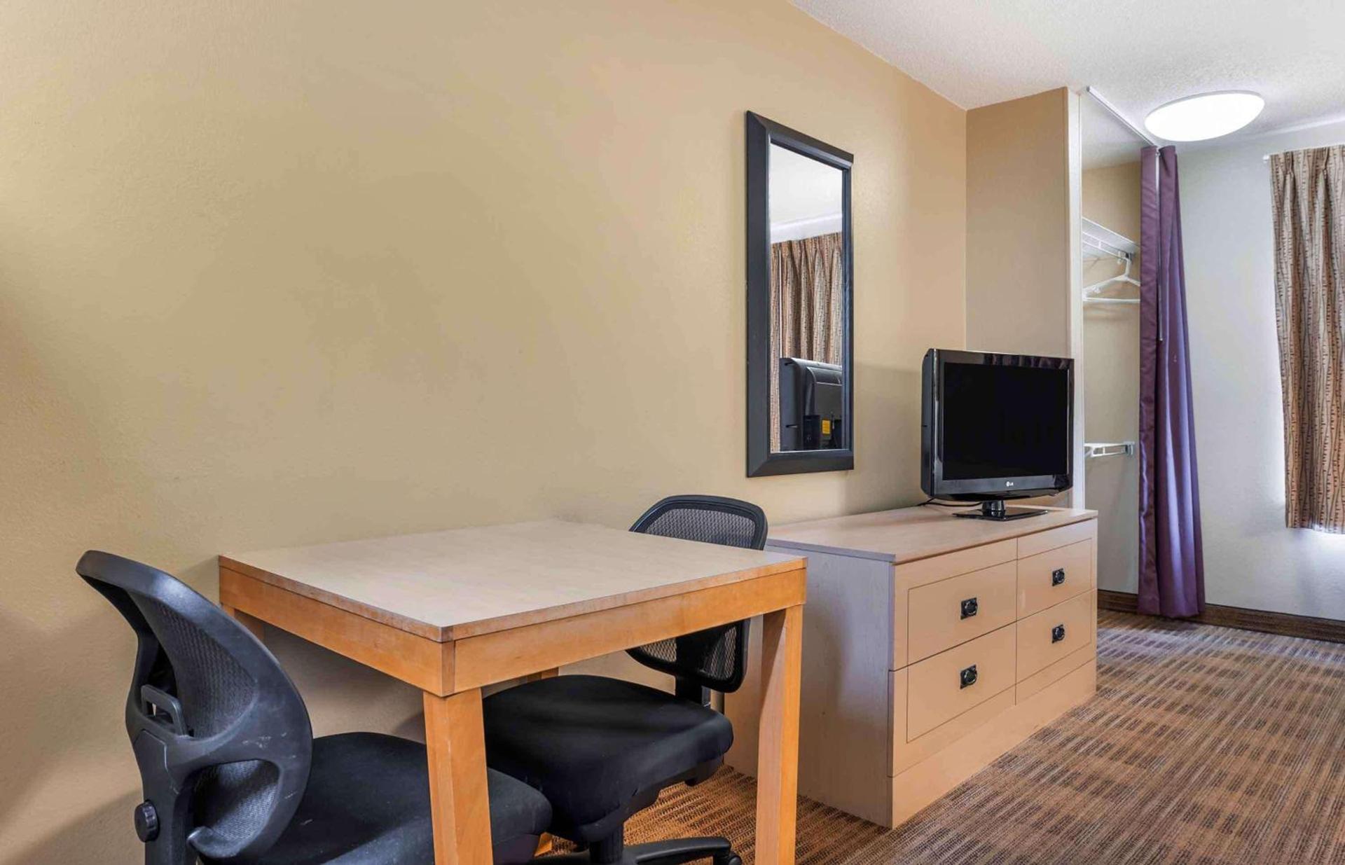 Extended Stay America Suites - Cincinnati - Blue Ash - Kenwood Road photo 20