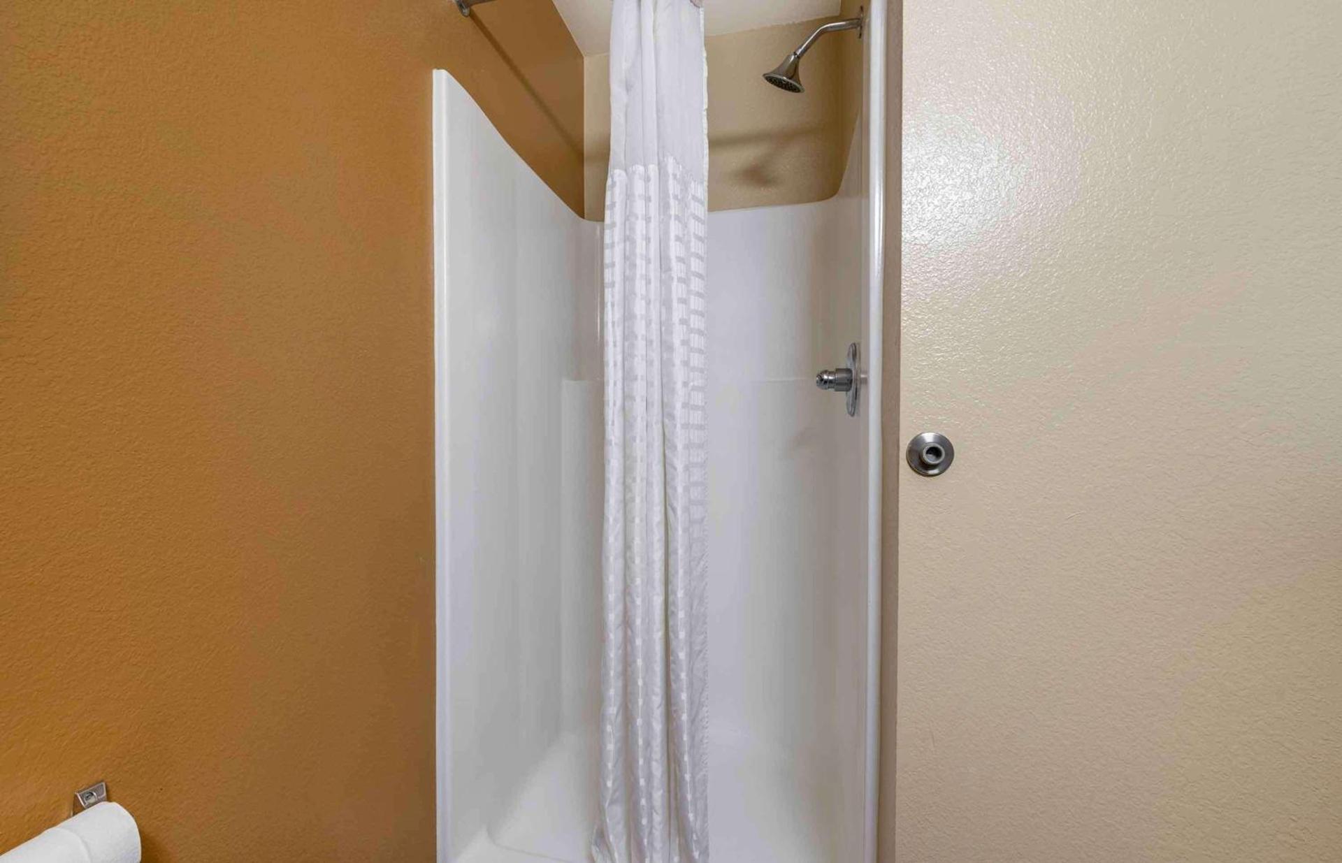 Extended Stay America Suites - Cincinnati - Blue Ash - Kenwood Road photo 23