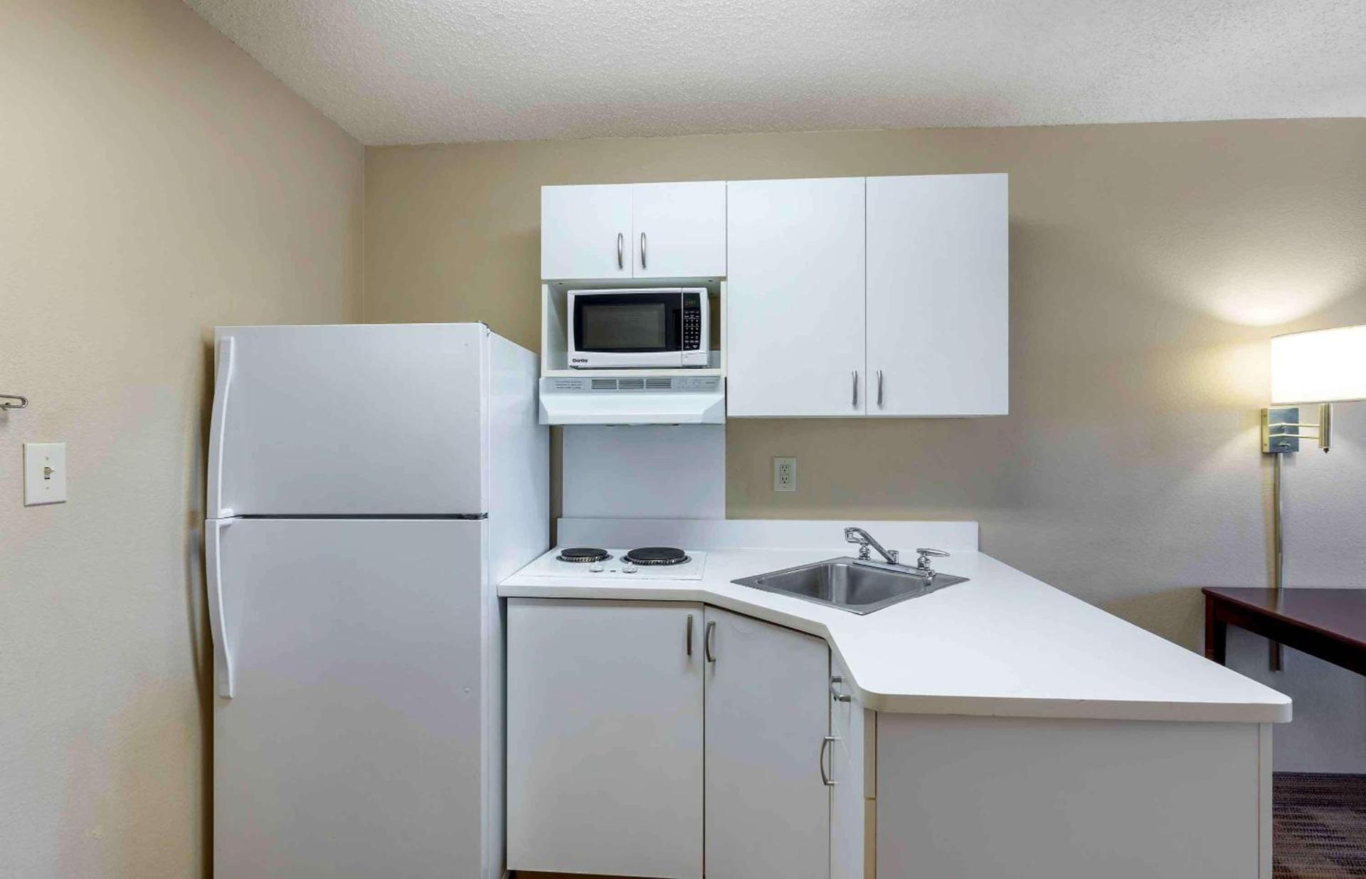 Extended Stay America Suites - Dallas - Greenville Avenue photo 23