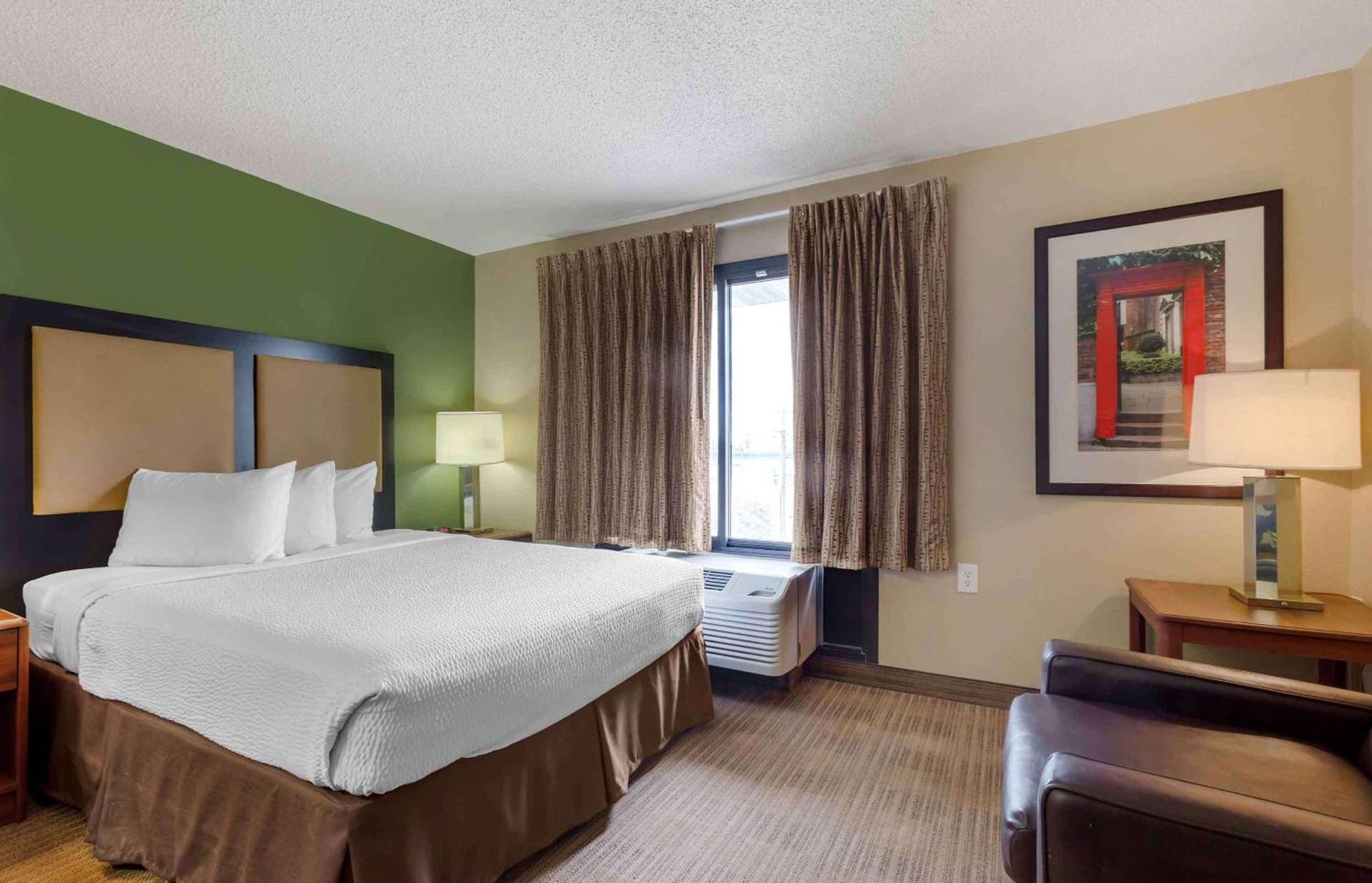 Extended Stay America Suites - El Paso - West photo 2