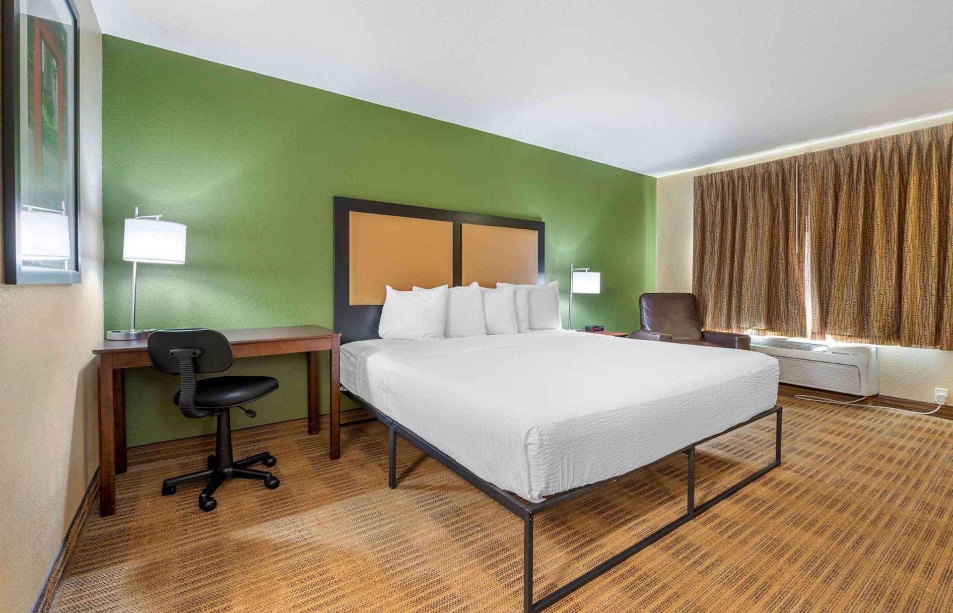 Extended Stay America Suites - Indianapolis - Airport photo 19
