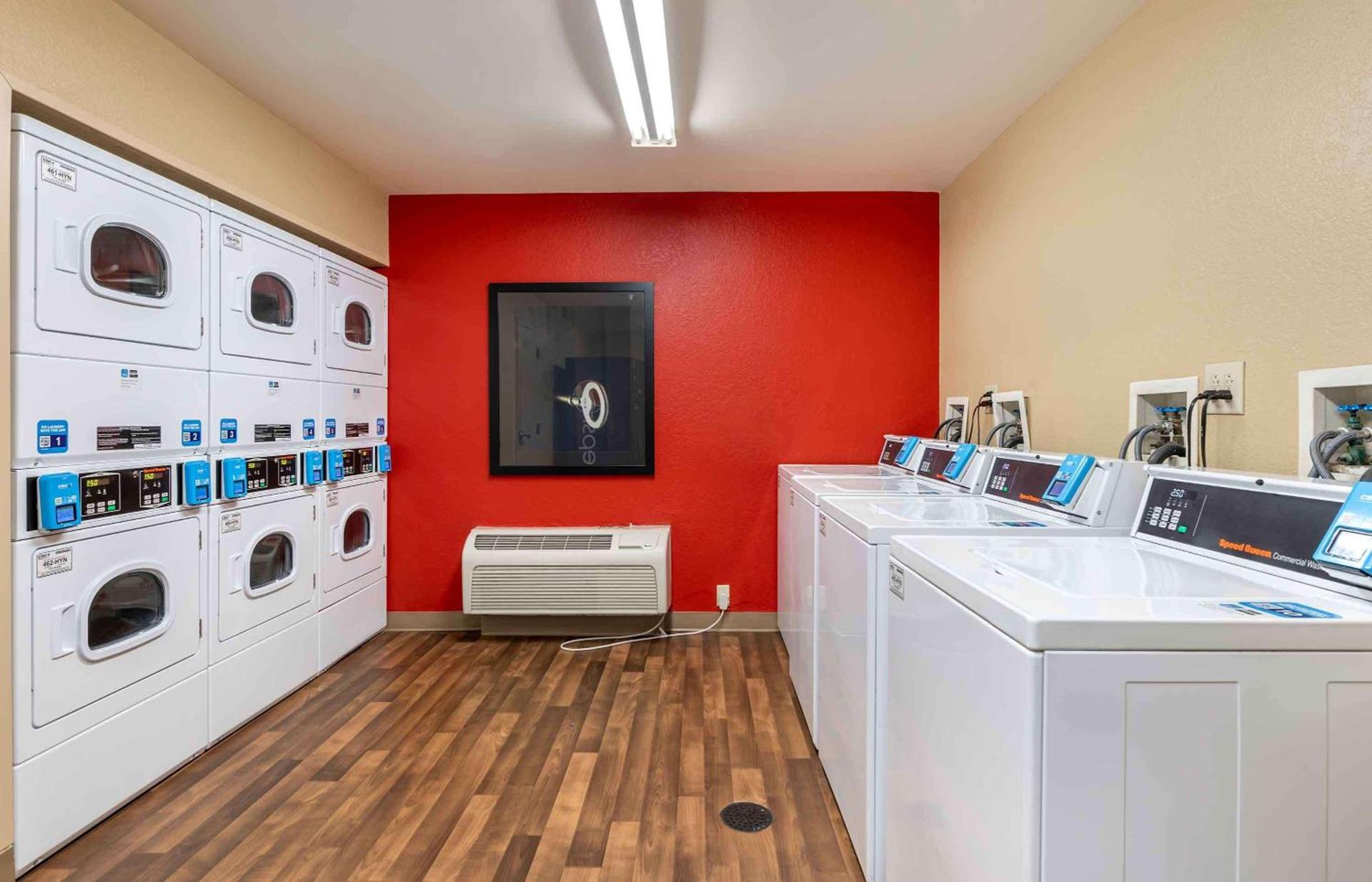 Extended Stay America Suites - Indianapolis - Airport photo 5