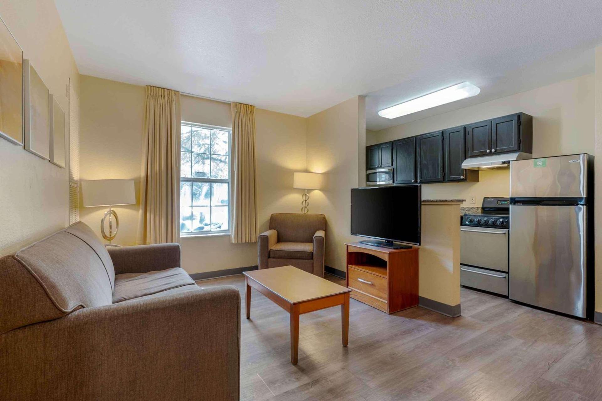 Extended Stay America Suites - Chicago - Elgin - West Dundee photo 28