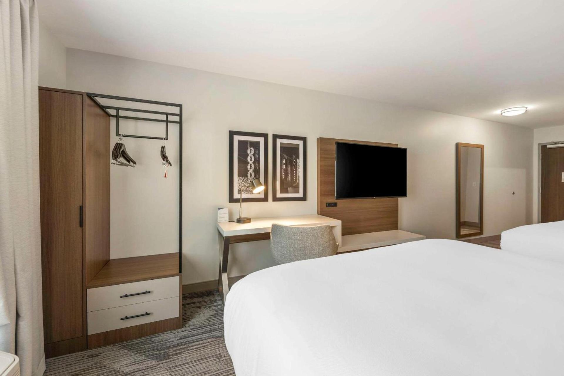 Comfort Inn & Suites Gallatin - Nashville Metro photo 14