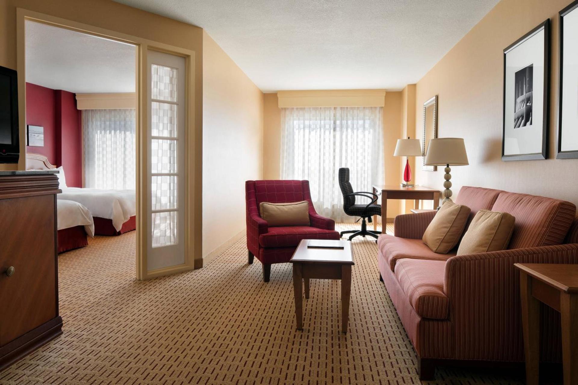 Anaheim Marriott Suites photo 6