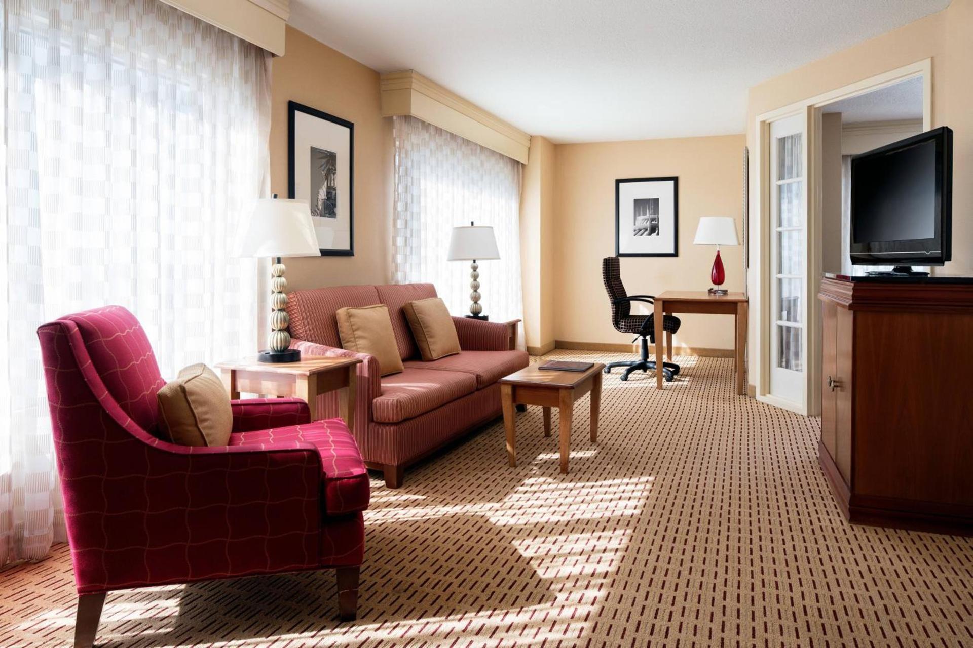 Anaheim Marriott Suites photo 11