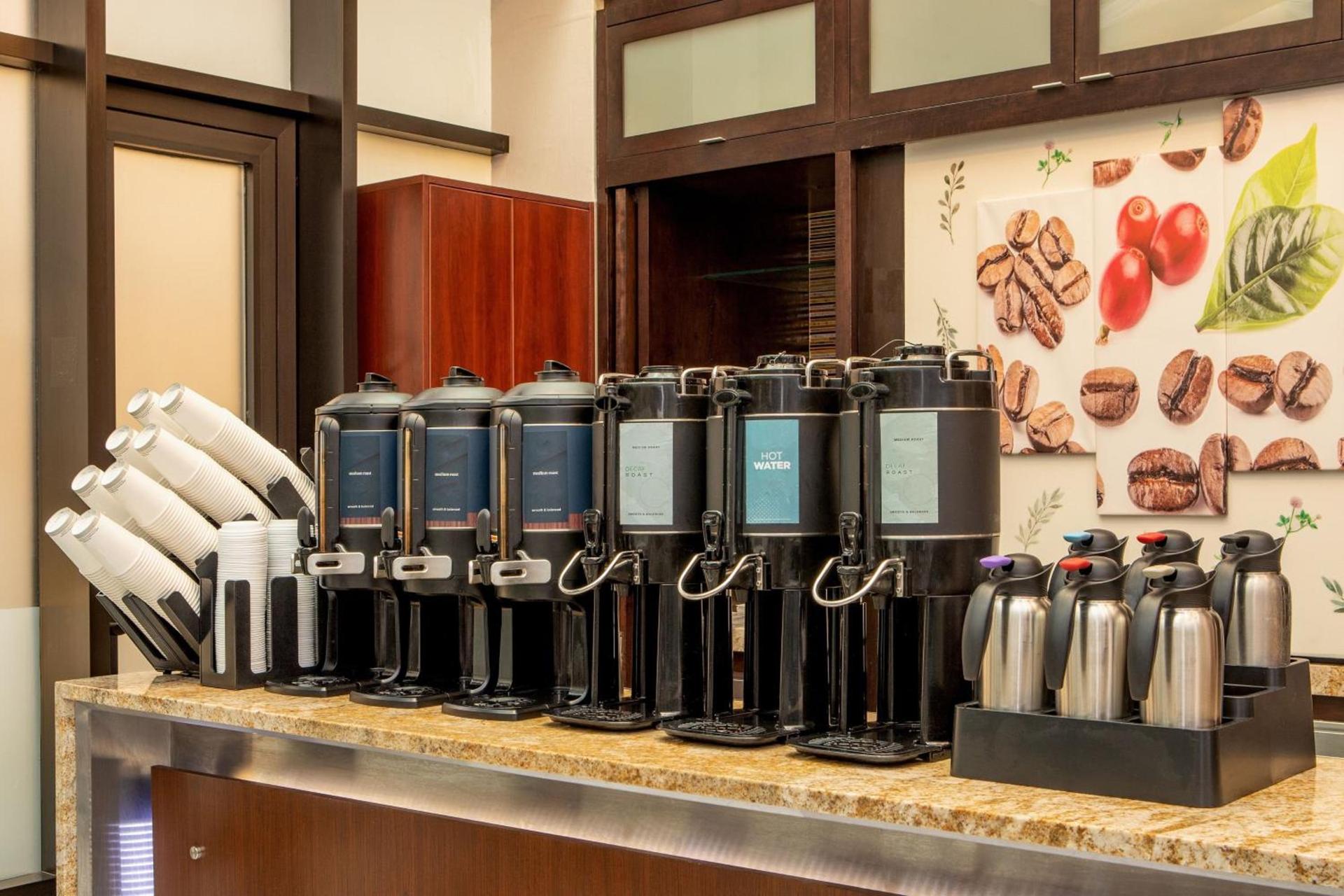 Fairfield By Marriott New York Manhattan Times Square photo 21